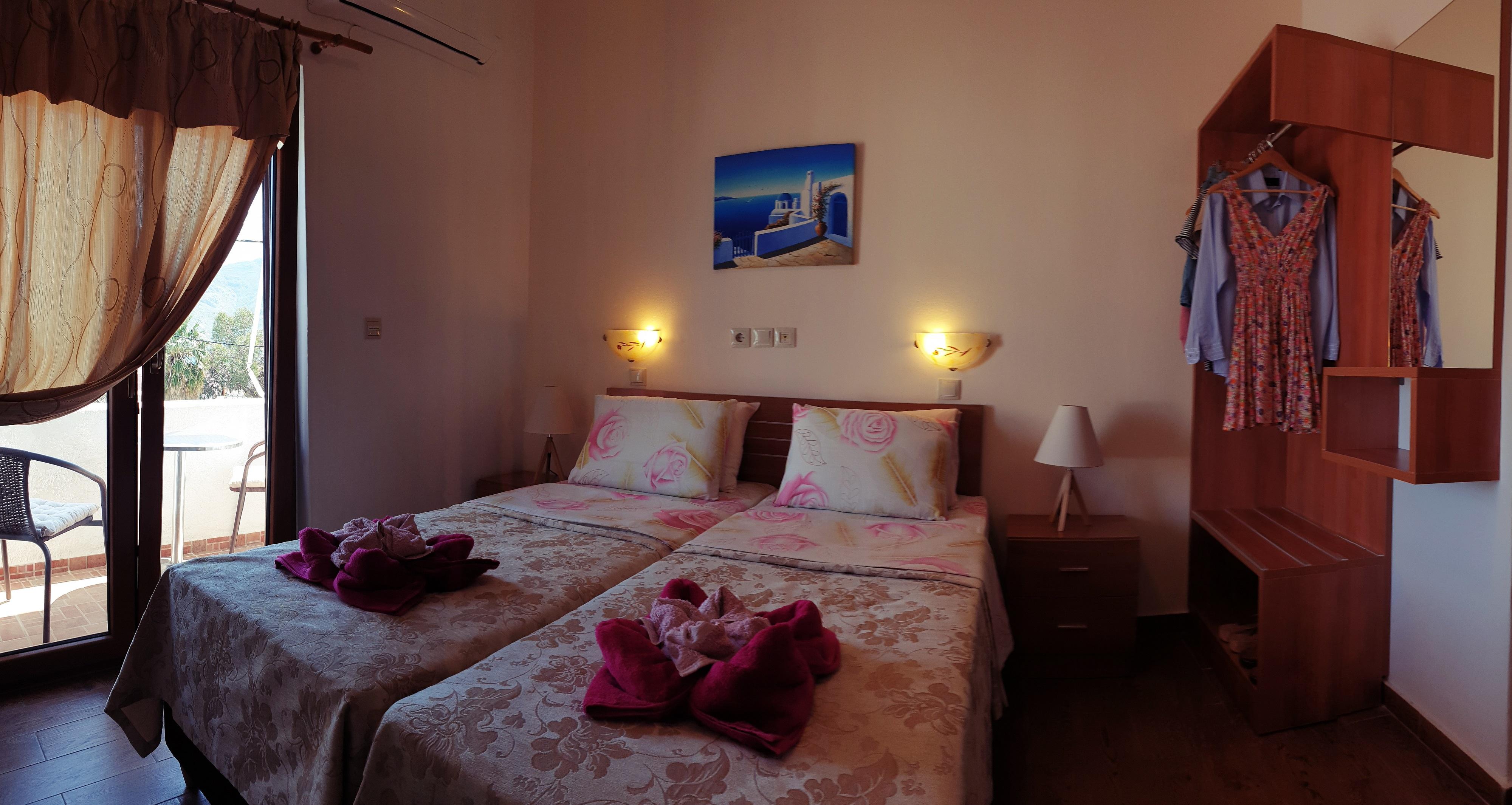 Apollo * Livadia (Tilos)