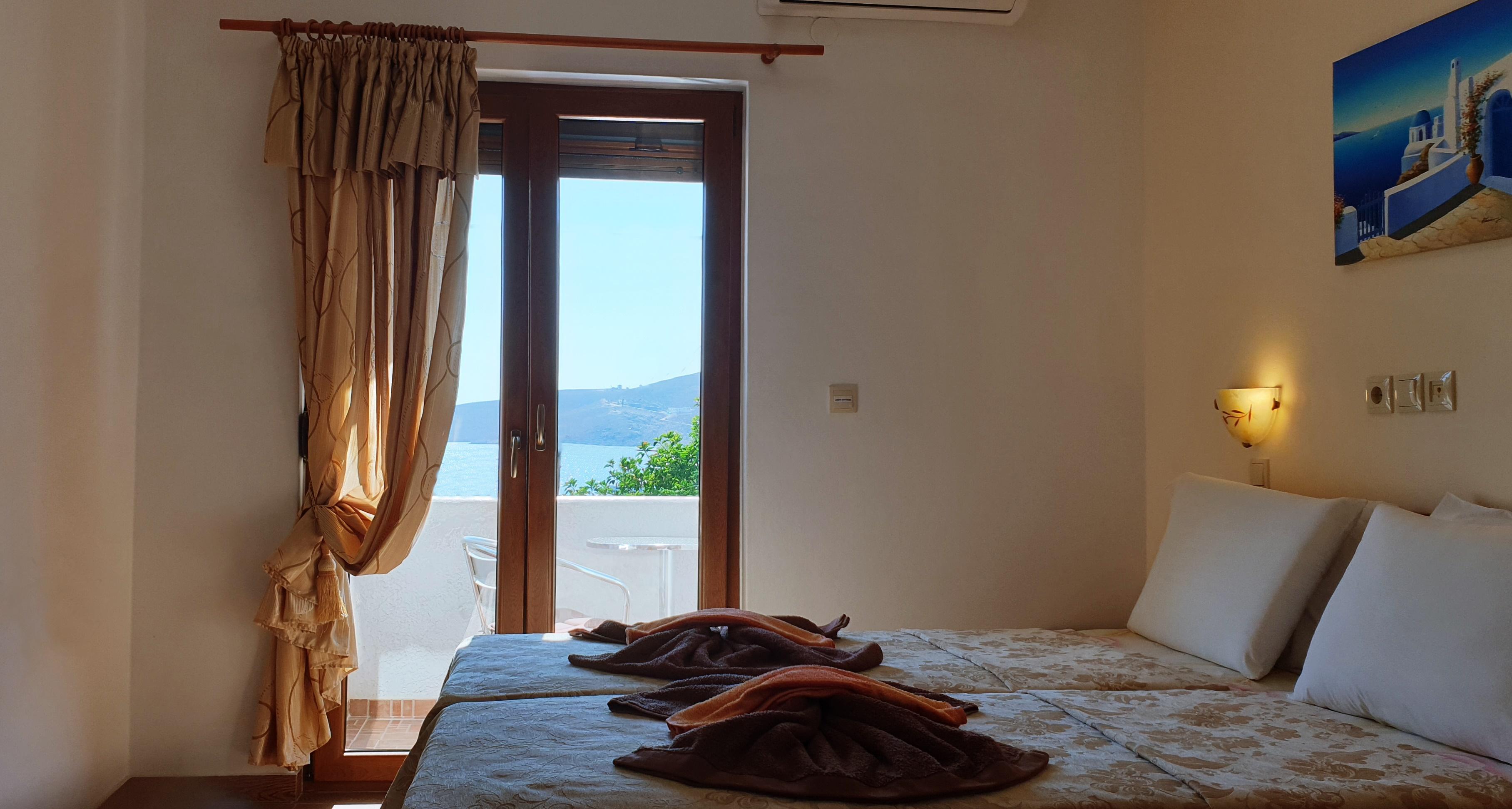 Apollo * Livadia (Tilos)