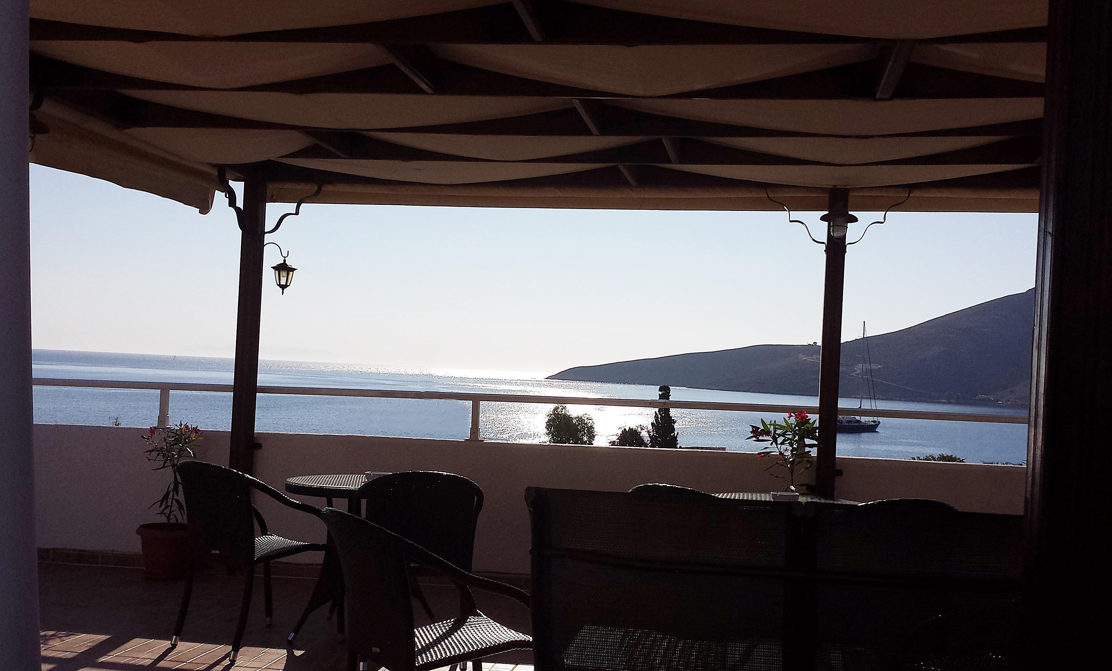 Apollo Livadia (Tilos)