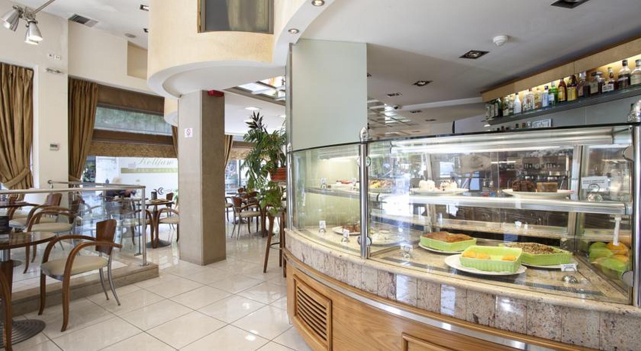 Golden Hotel 3*