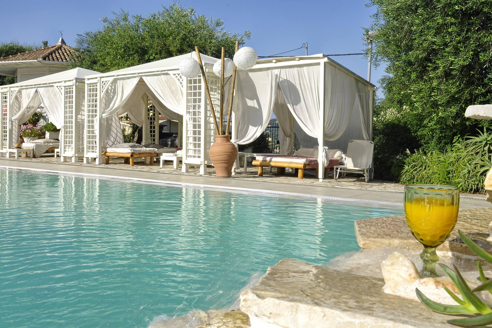 Nefeli Hotel Kommeno (Corfu)