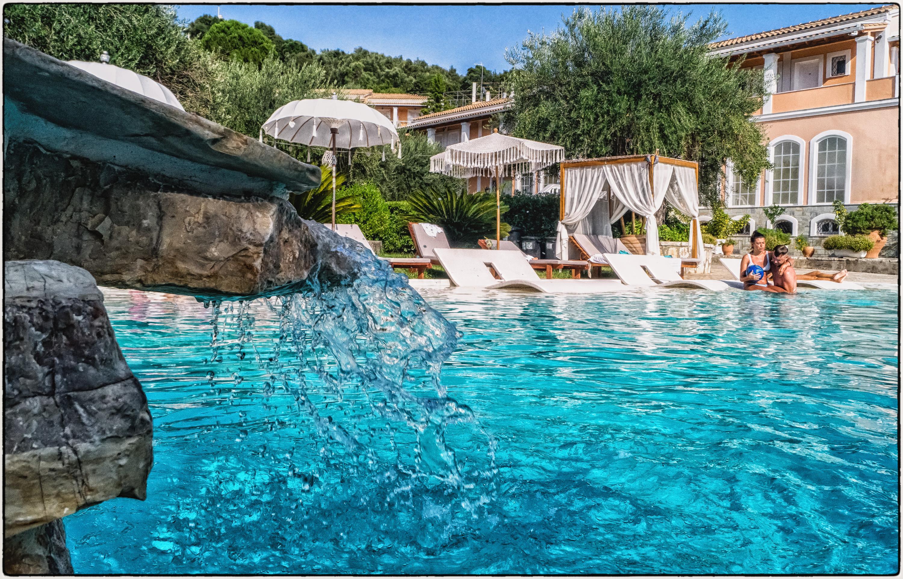 Nefeli Hotel