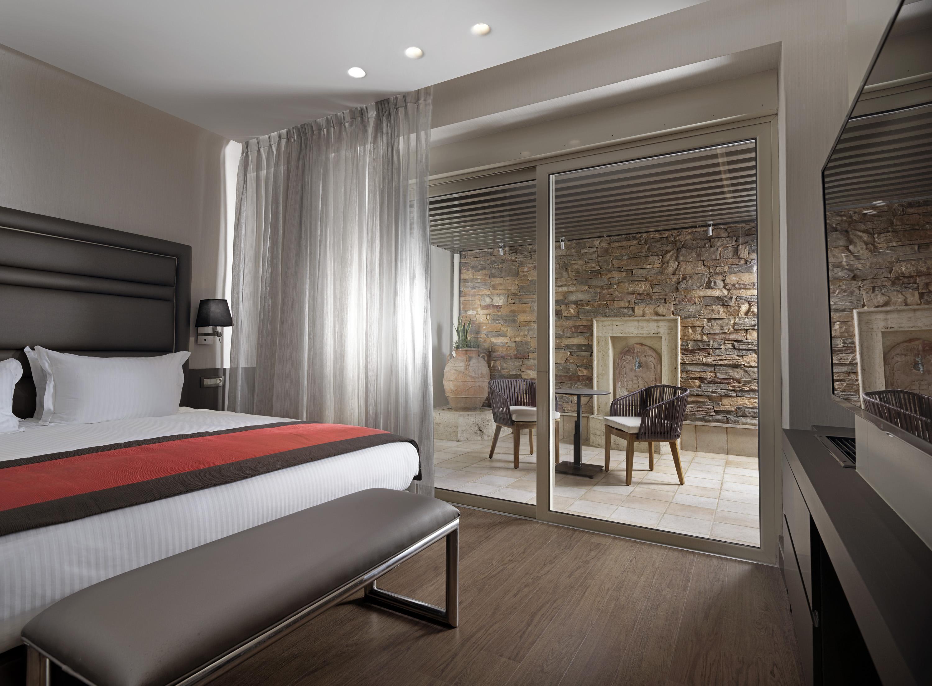 Holiday Suites 4* Athens