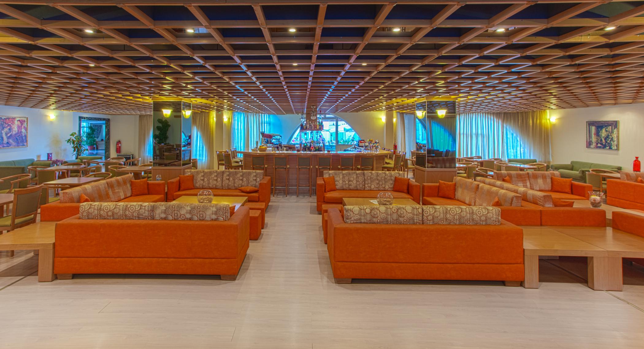 Continental Palace 4*
