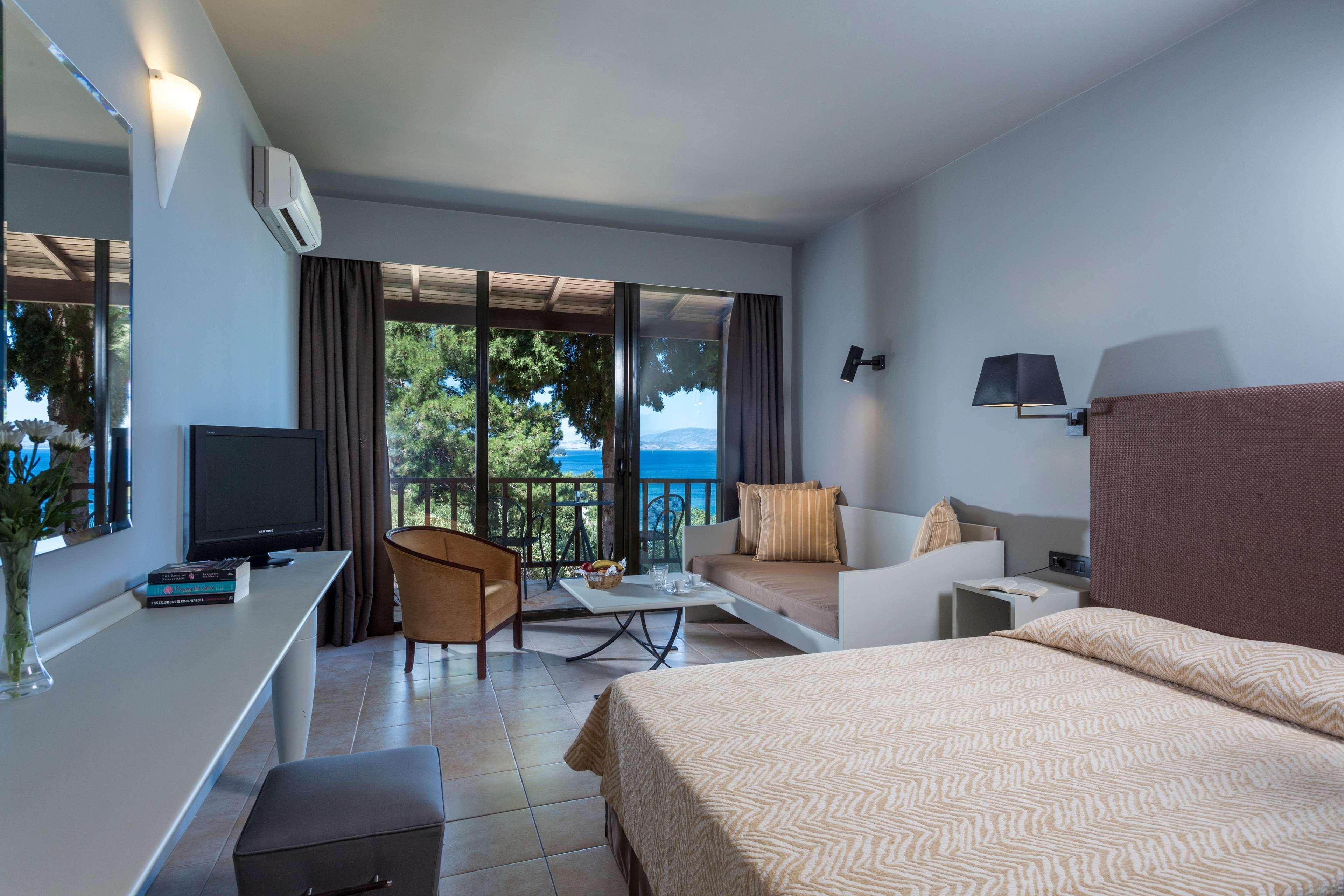 Aeolos Resort Gastouri (Corfu)