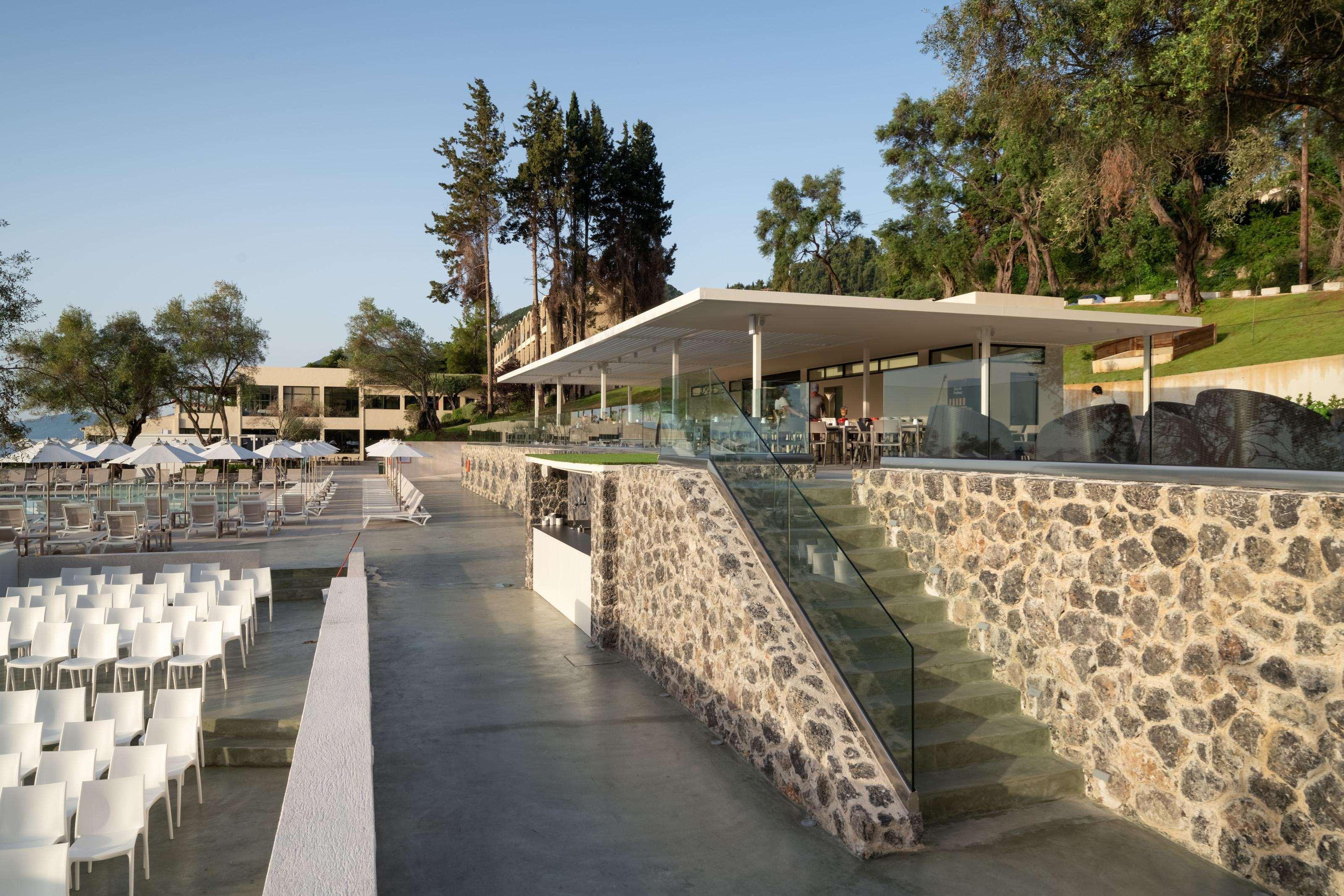 Aeolos Resort
