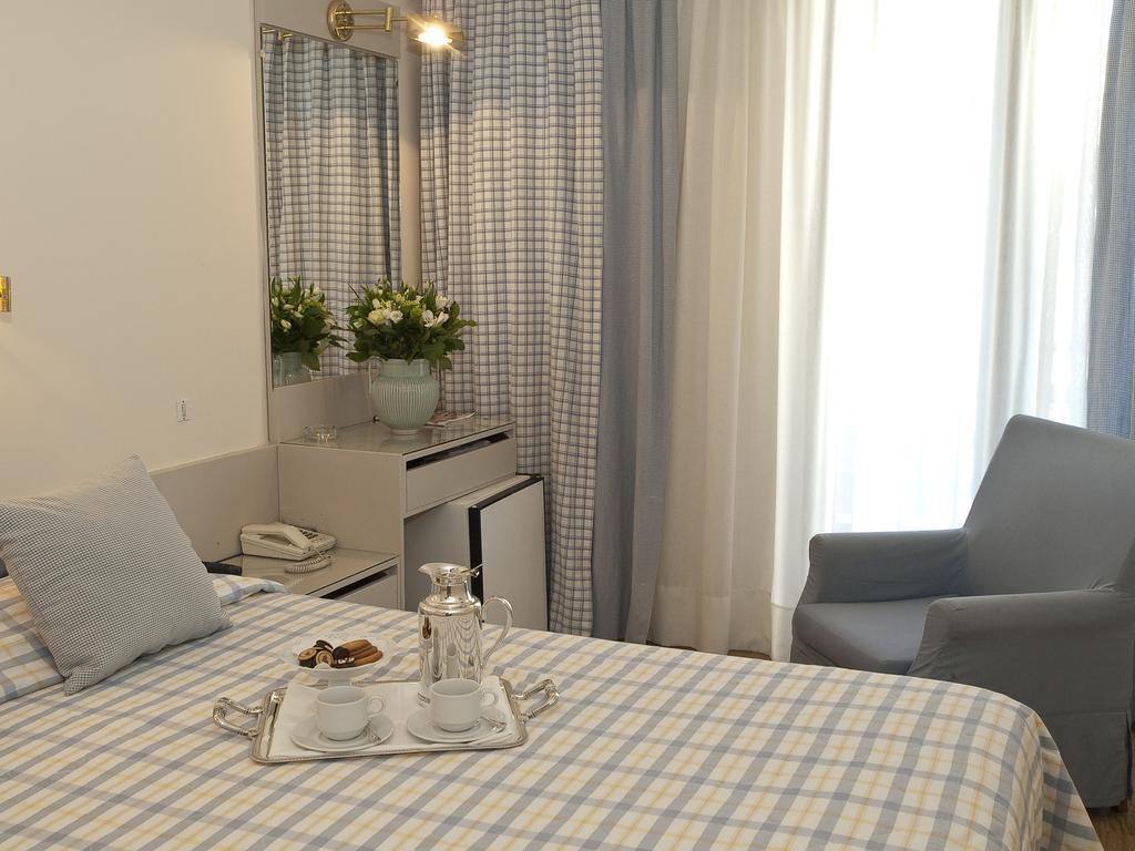Hotel The Park Piraeus