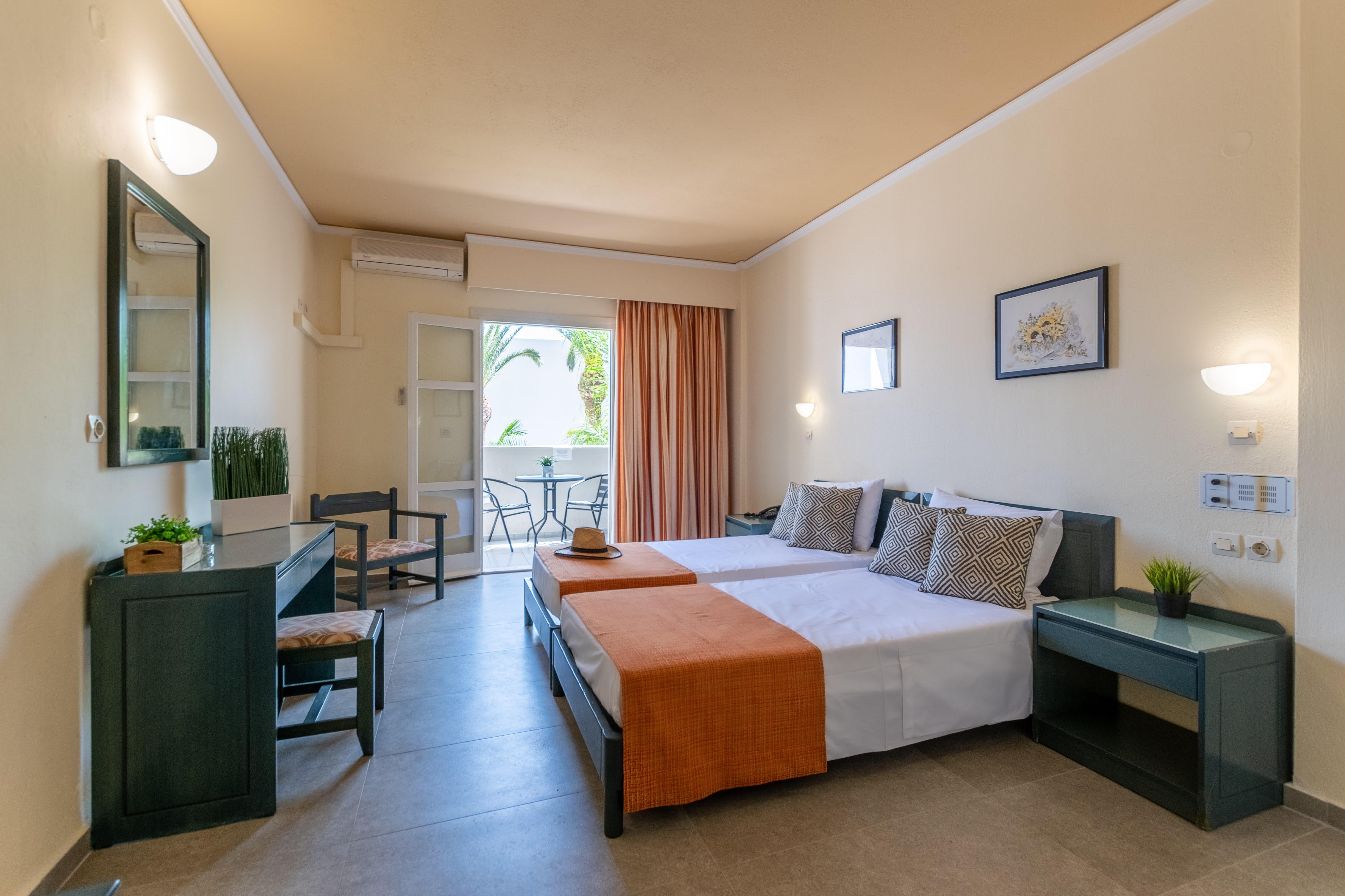 Dedalos 3* Malia (Crete)