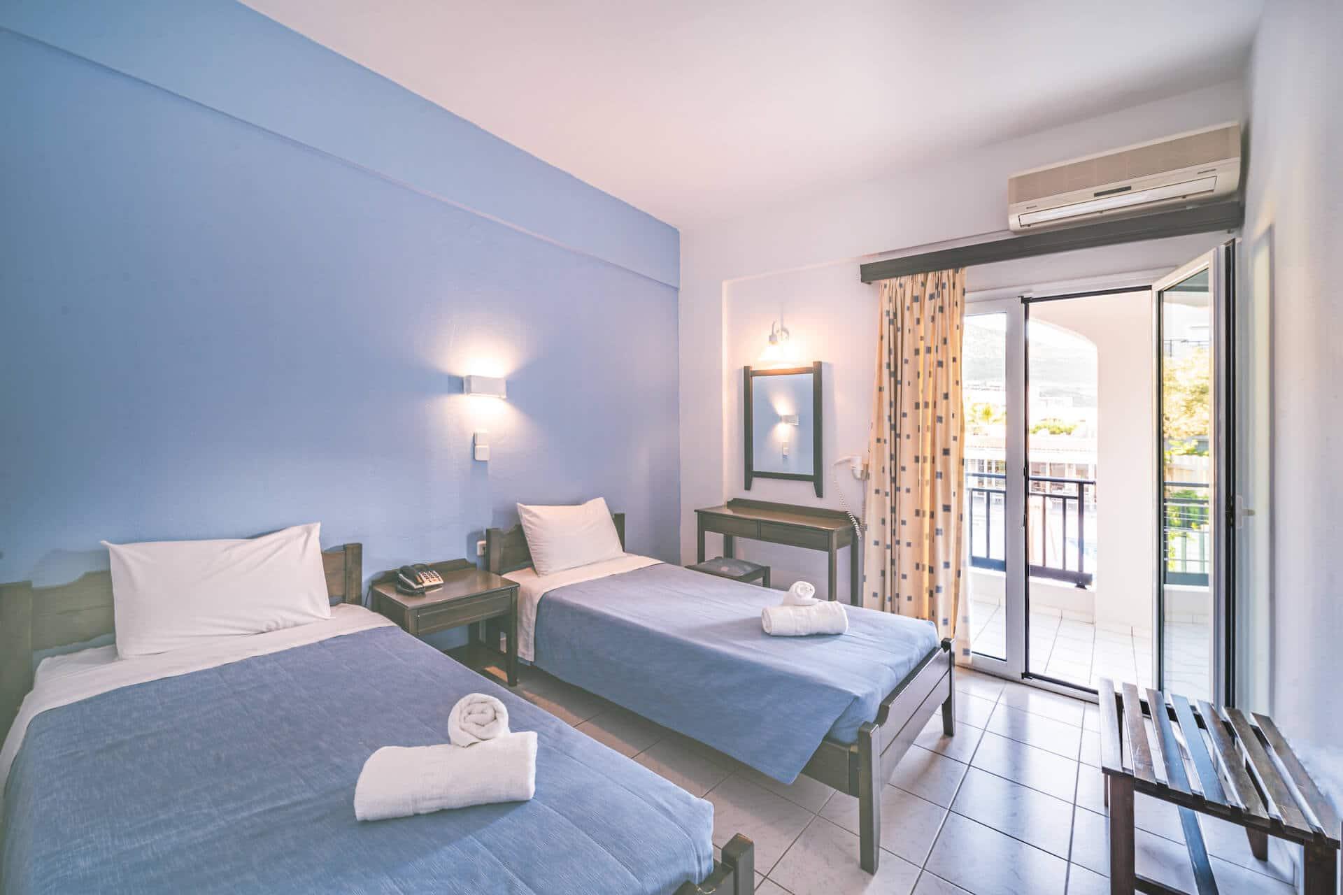 Rainbow Aparthotel 2*