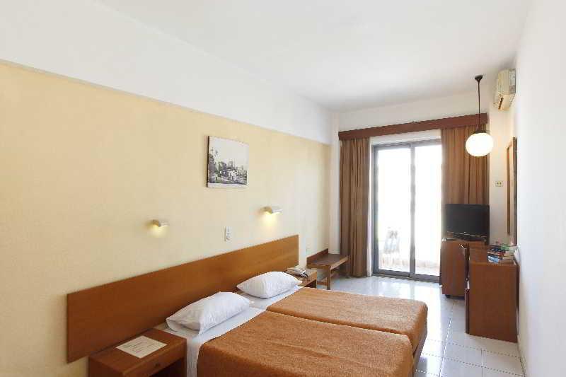 Africa Hotel 2*