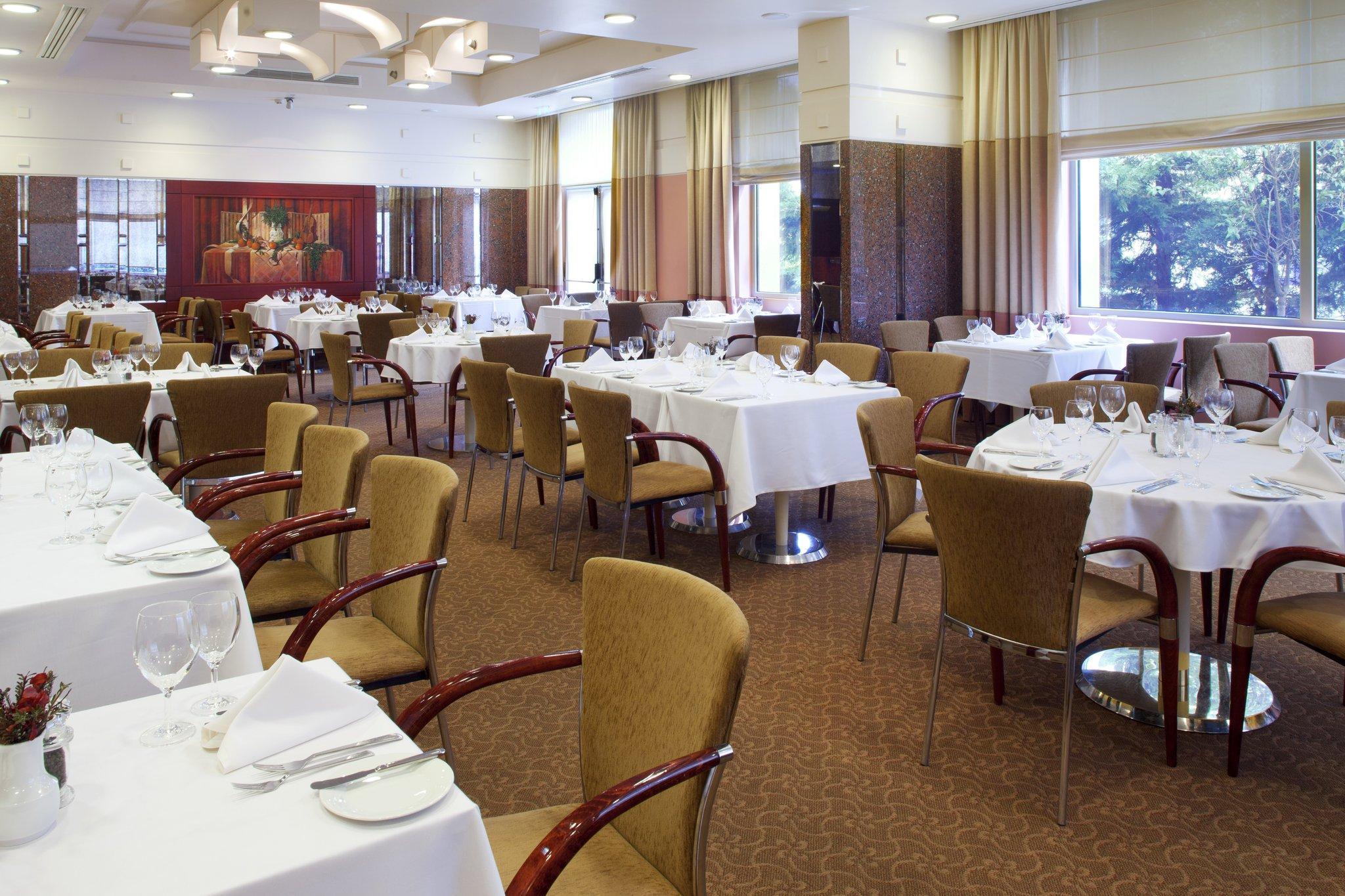 Attica Av, Airport W. By Ihg Athens