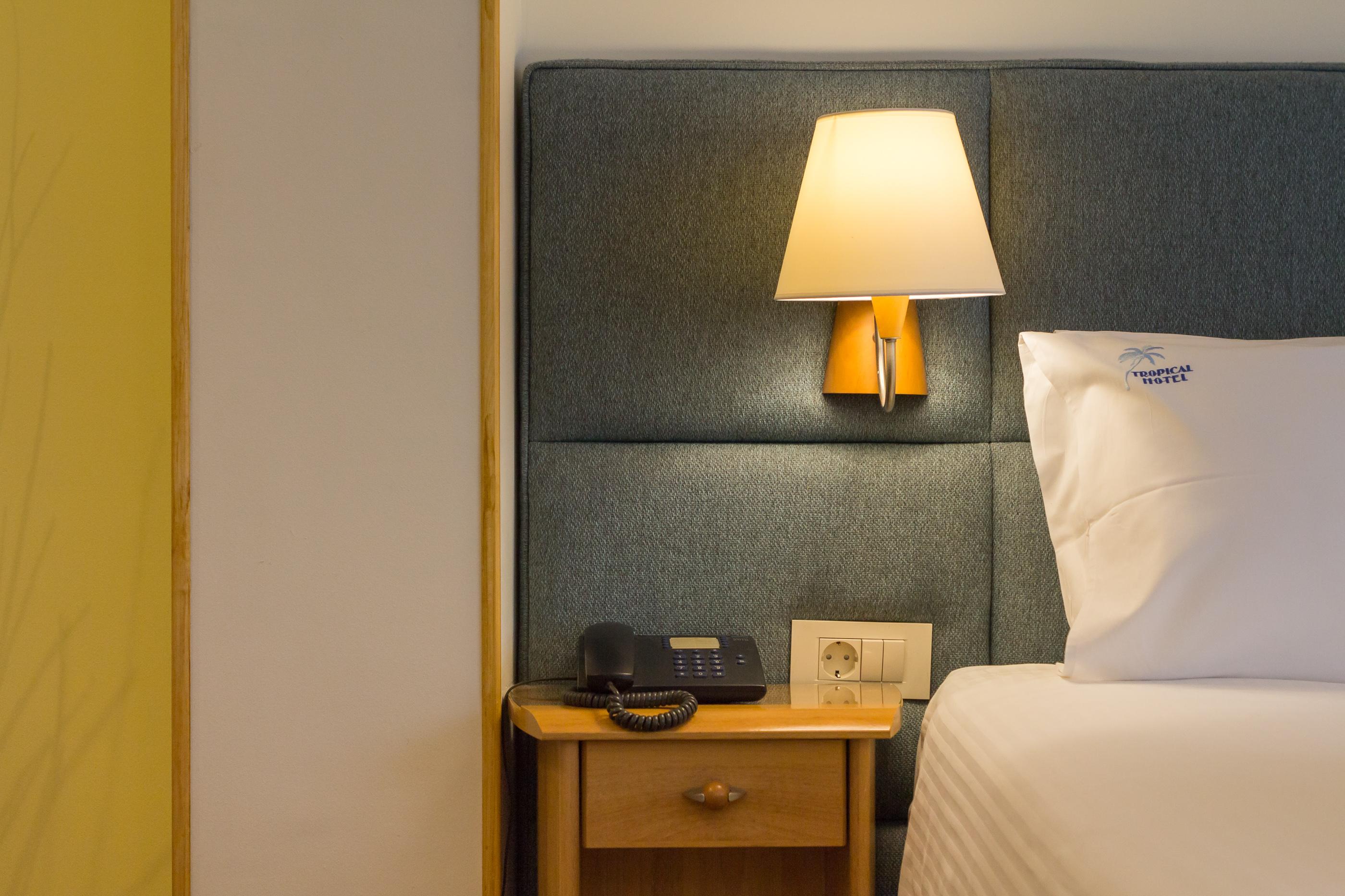 Tropical 4* Athens