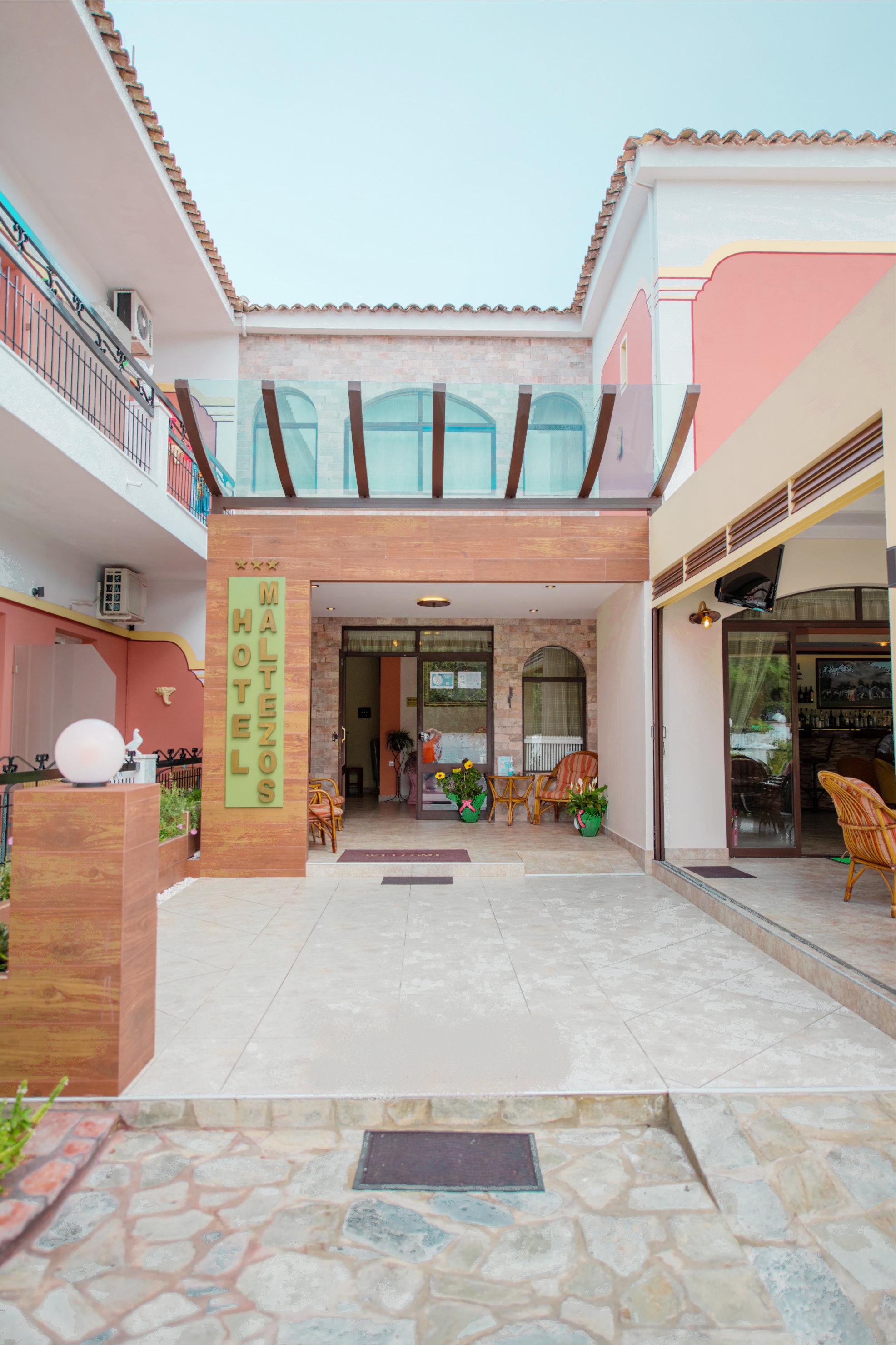 Maltezos Hotel 3*