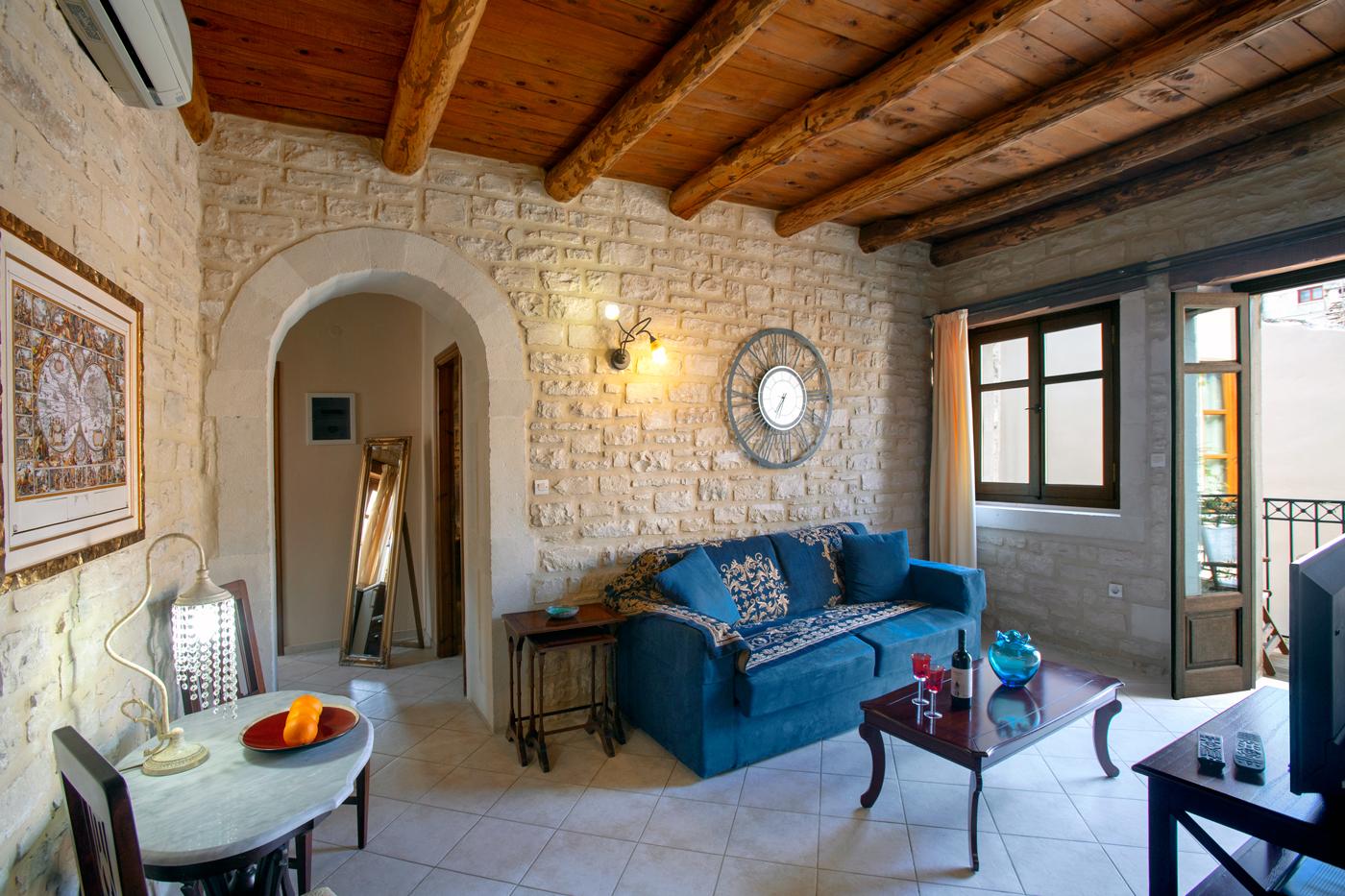 Casa Moazzo And Rethymno (Crete)