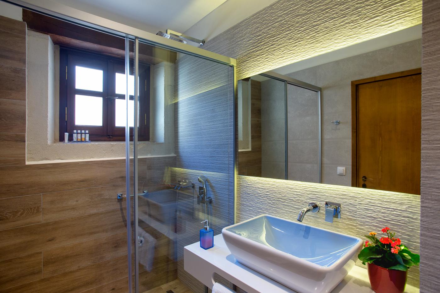 Casa Moazzo And Rethymno (Crete)