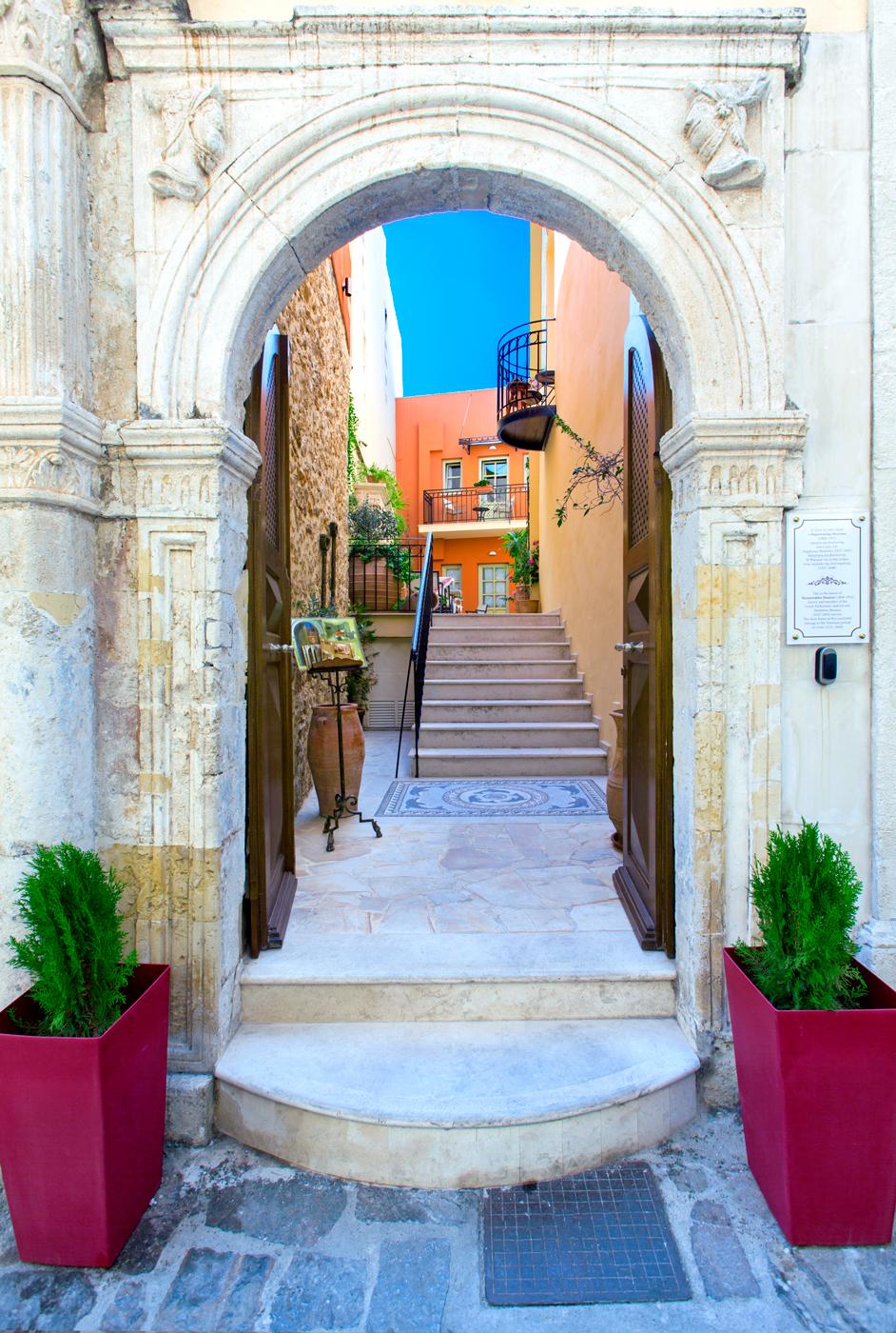 Casa Moazzo And Hotel
