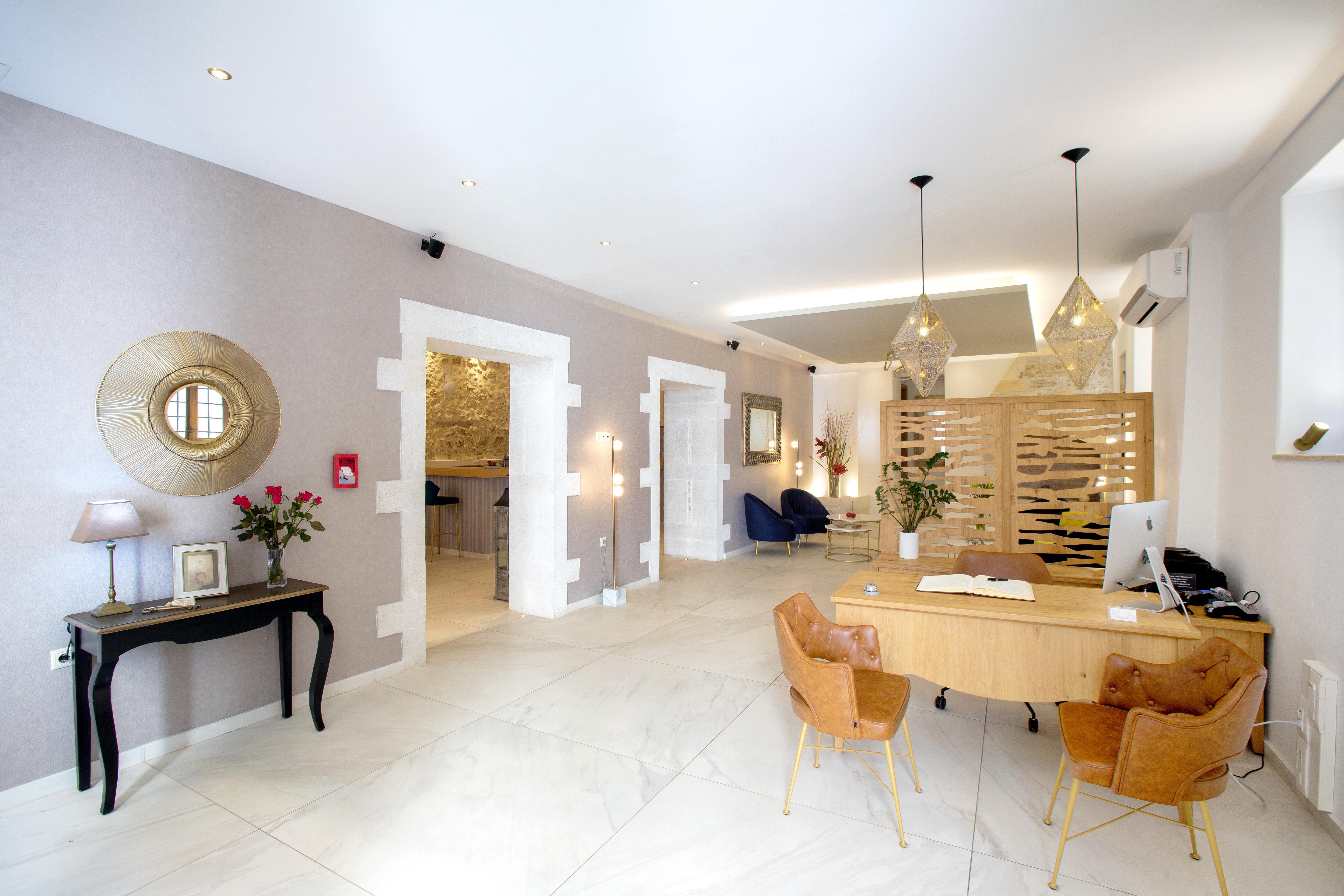 Casa Moazzo And