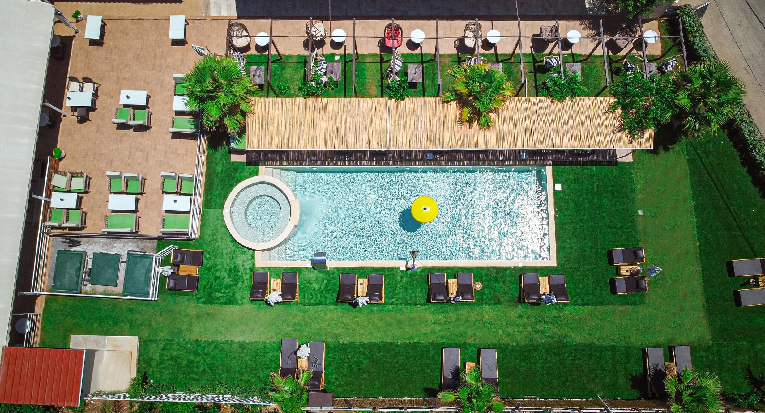 Aparthotel Philoxenia & 3*