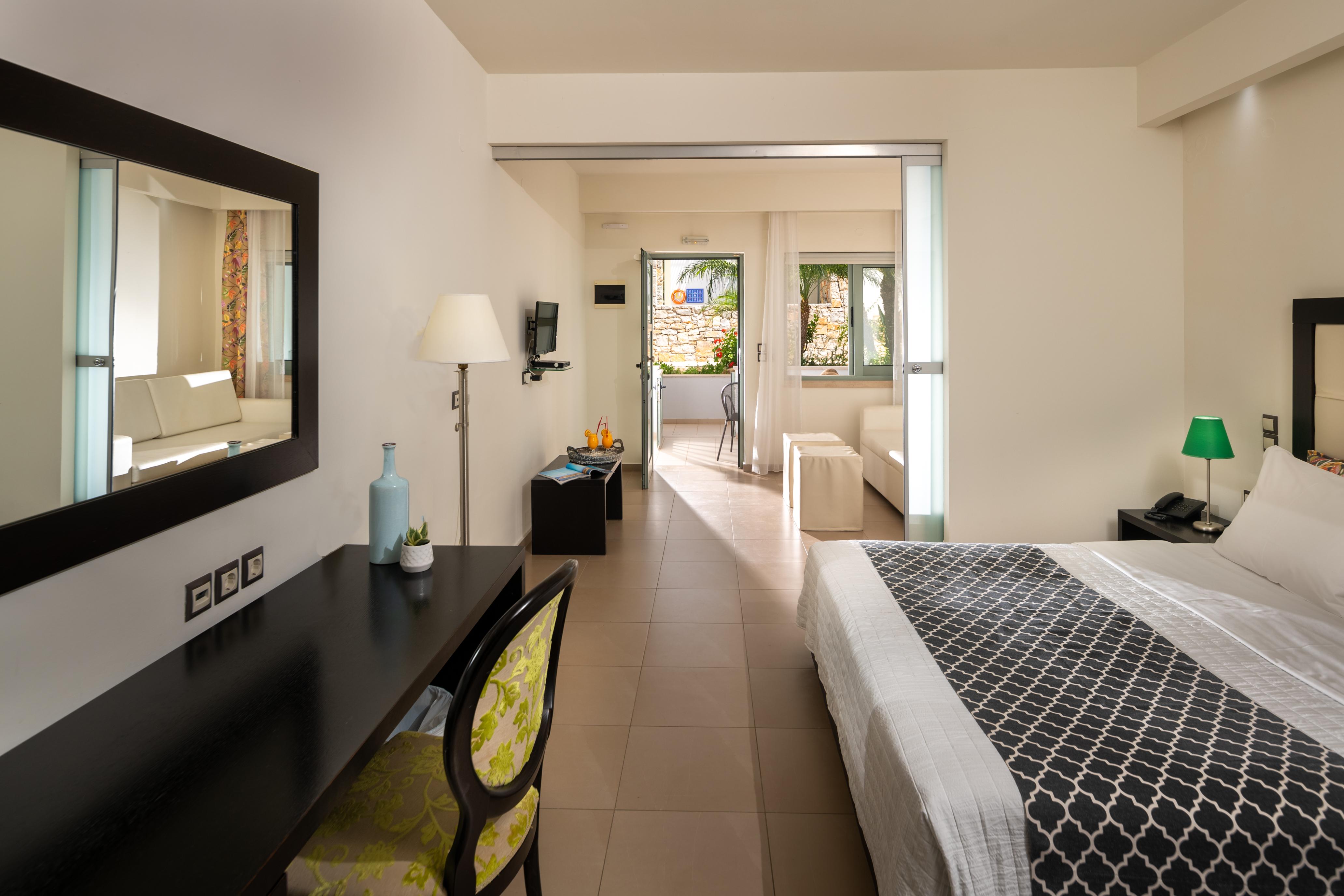 Angela Boutique 5* Sissi (Crete)