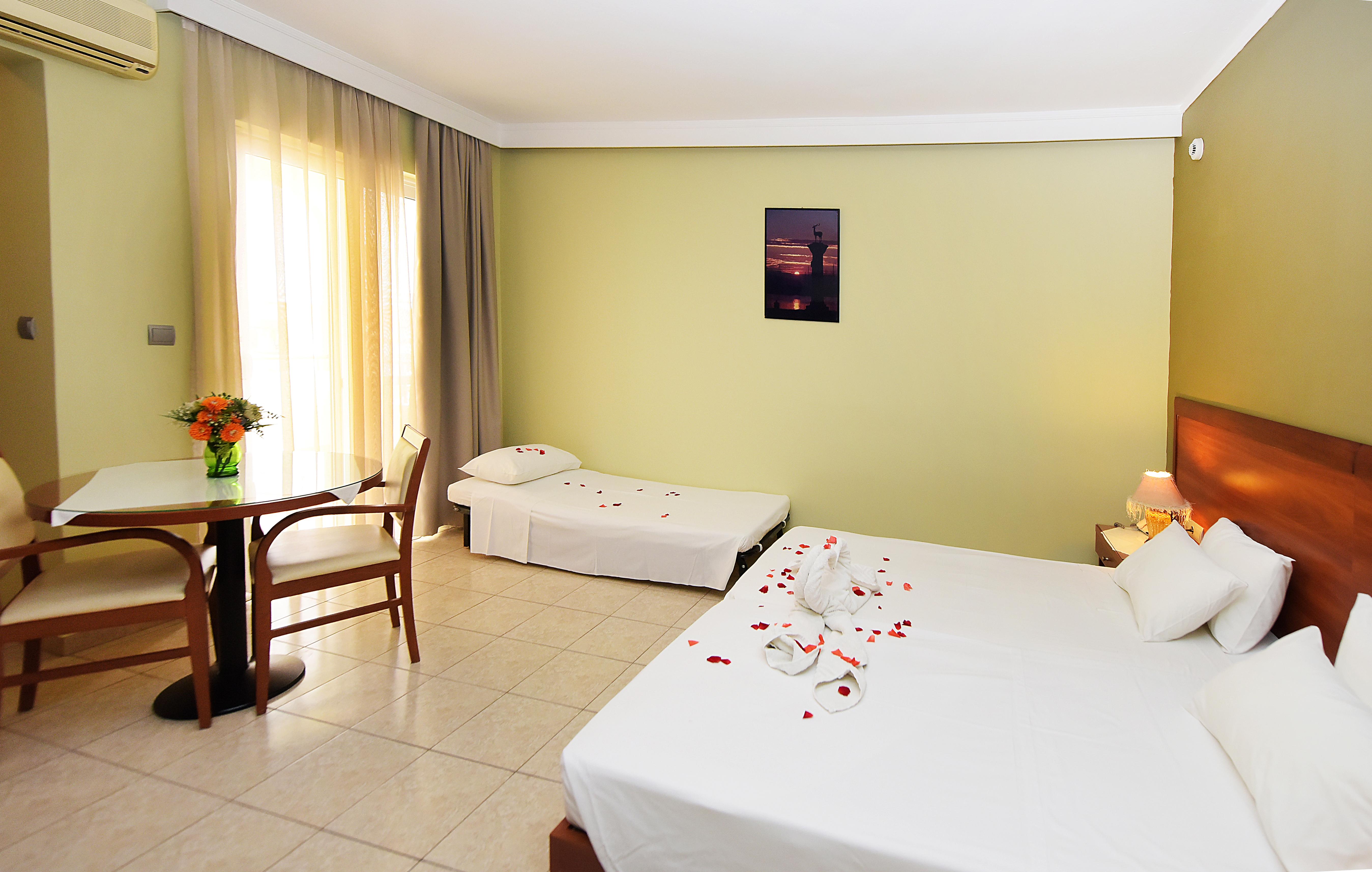 Aparthotel Esmeralda Kremasti (Rhodes)