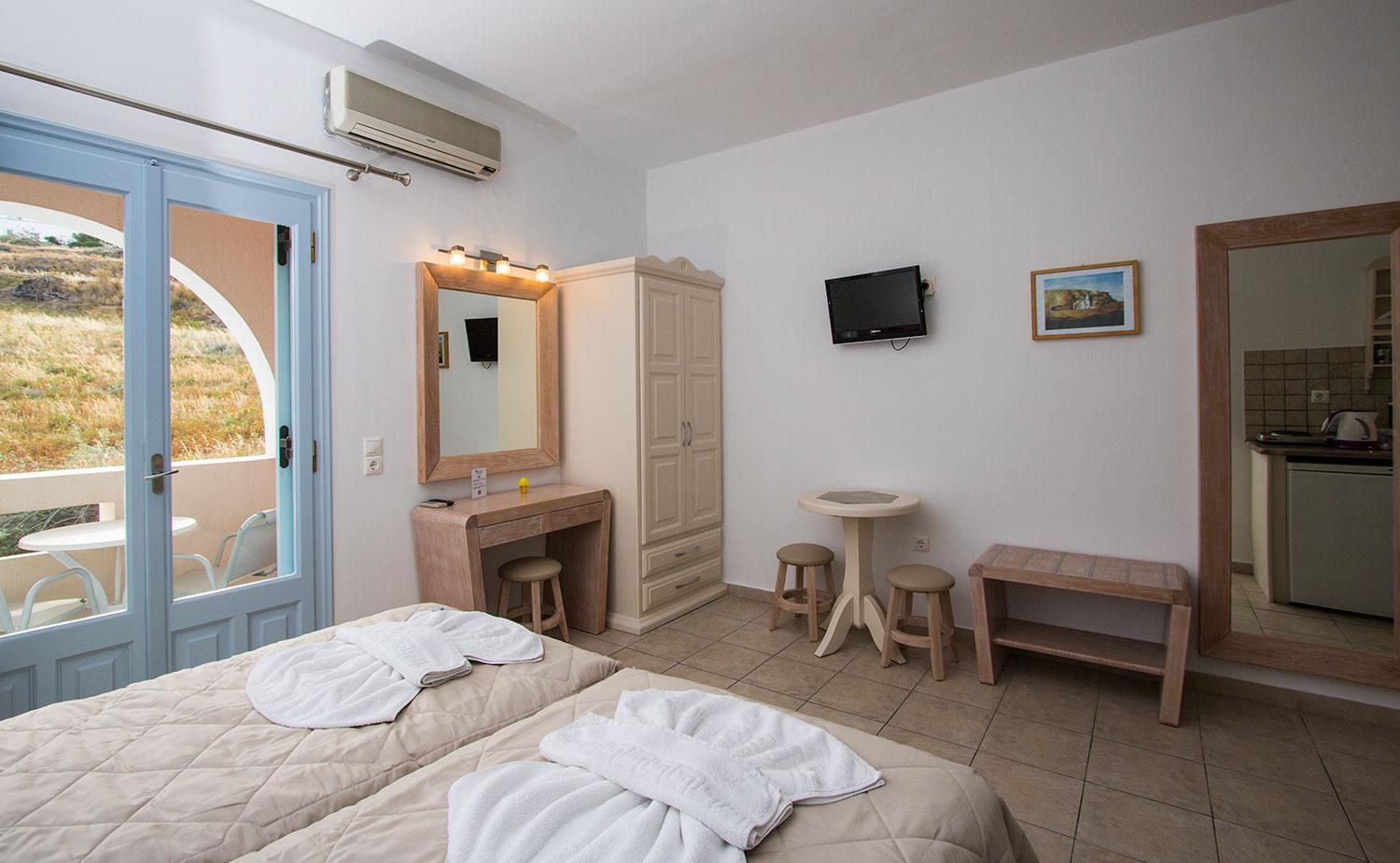 Aparthotel Erato 3*