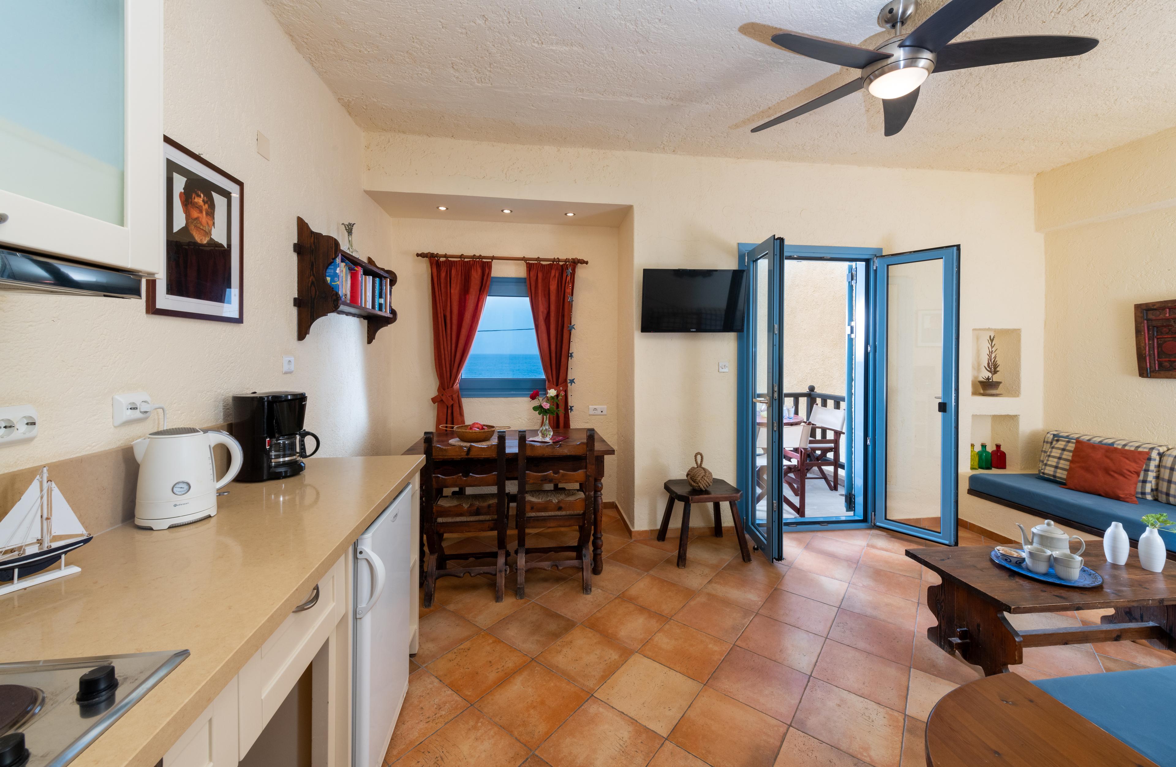 Porto Aparthotel Sissi (Crete)