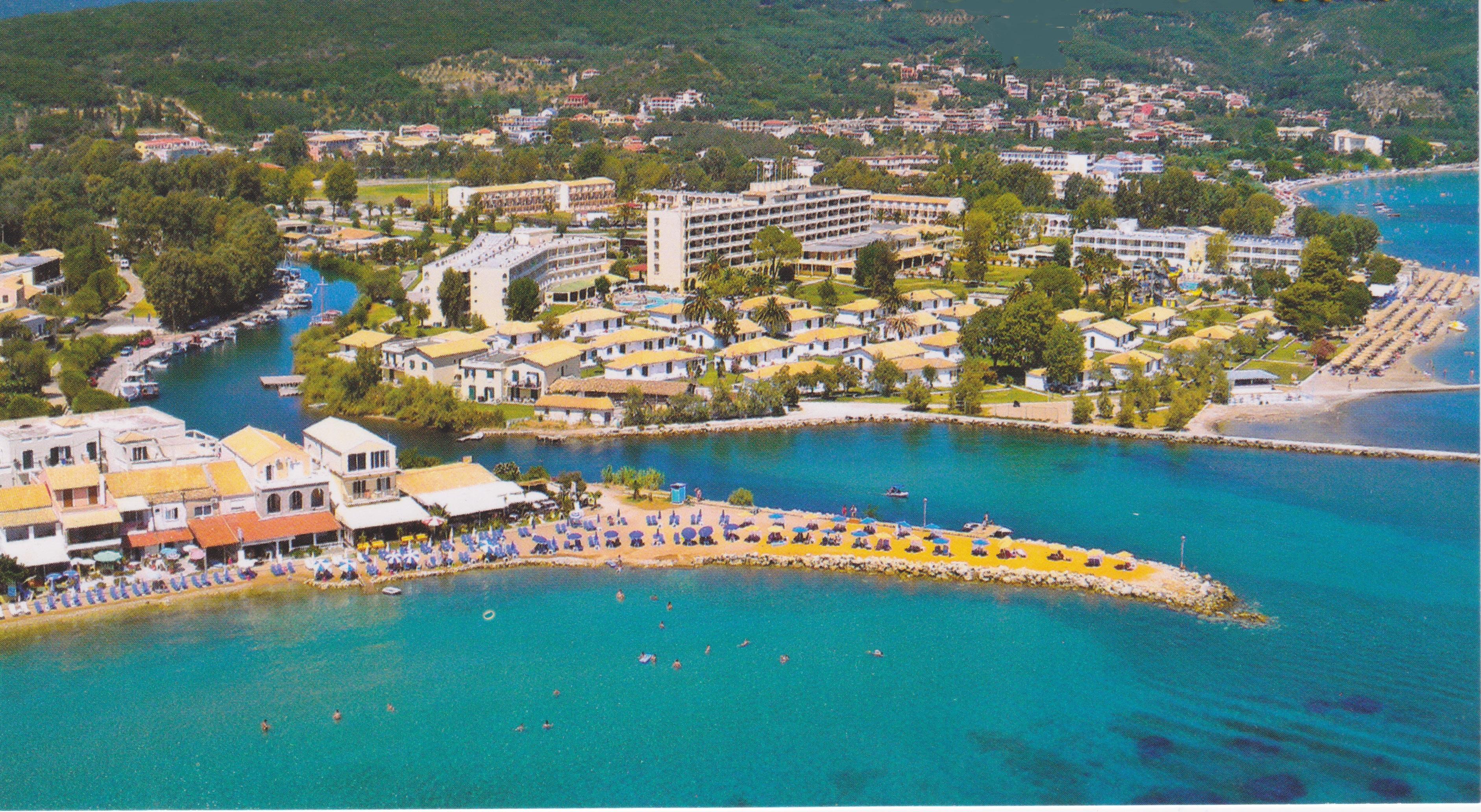 River & Aparthotel