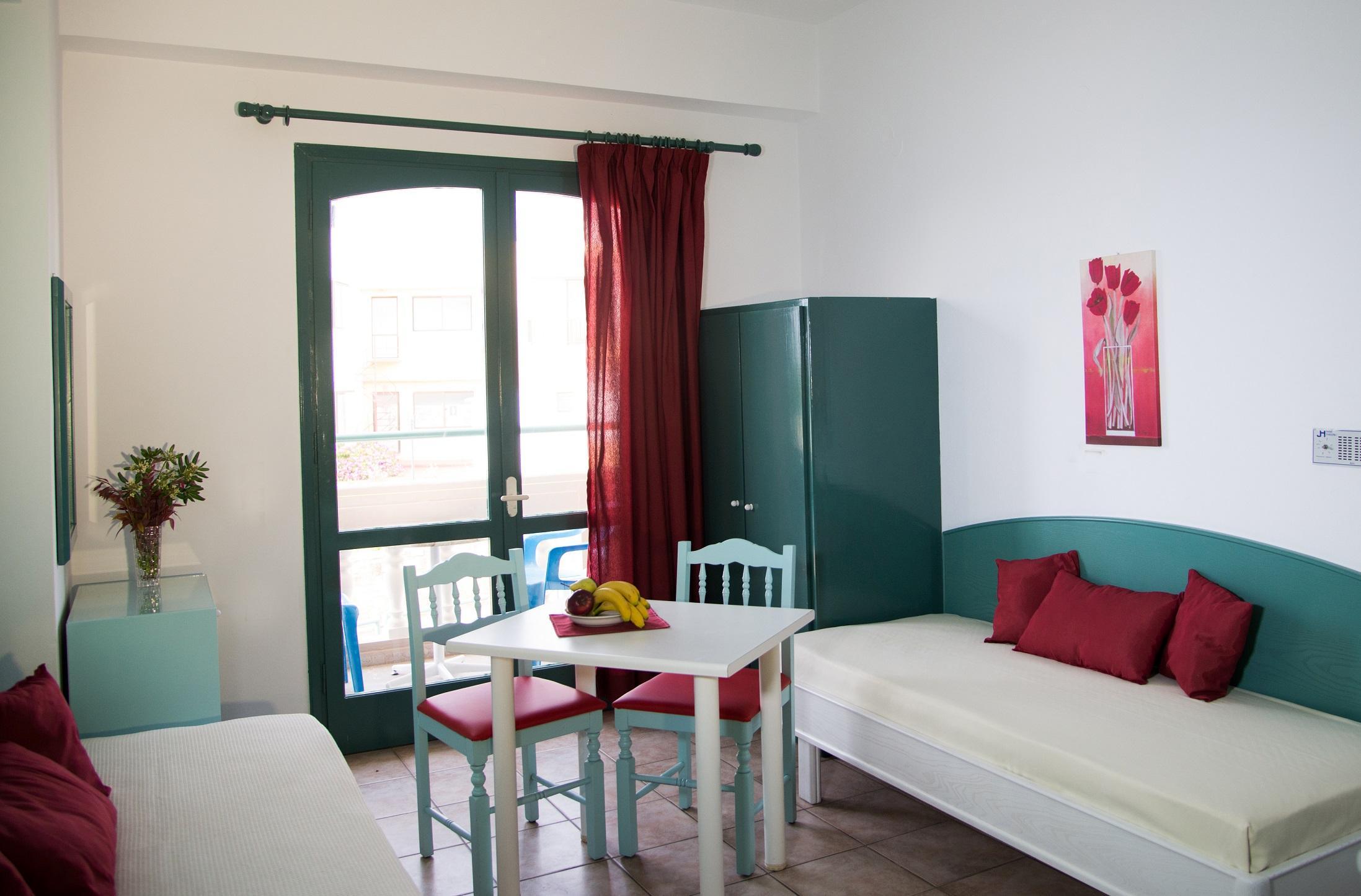 Apartment Theoni
