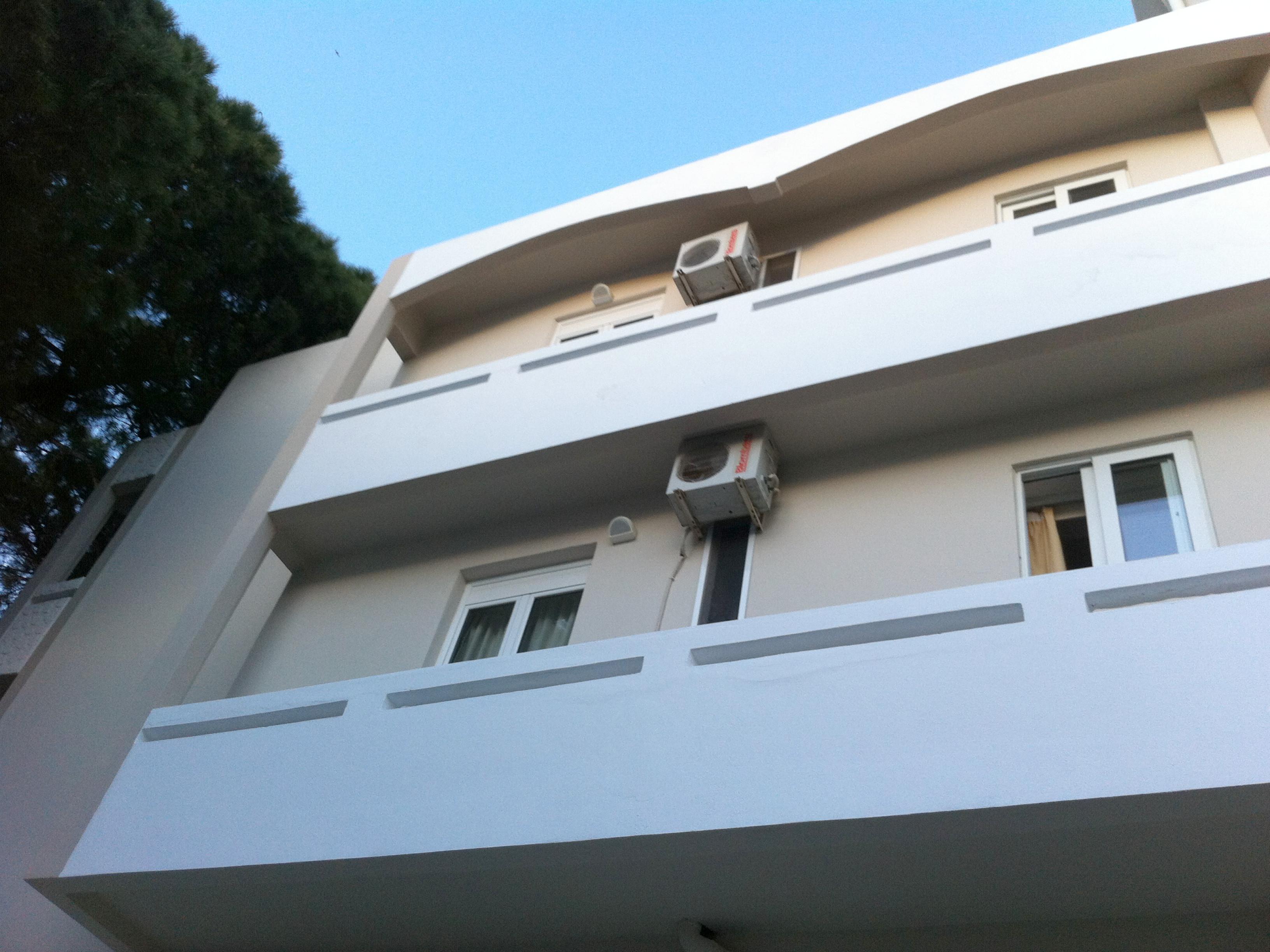 Aparthotel Fantasia 2*