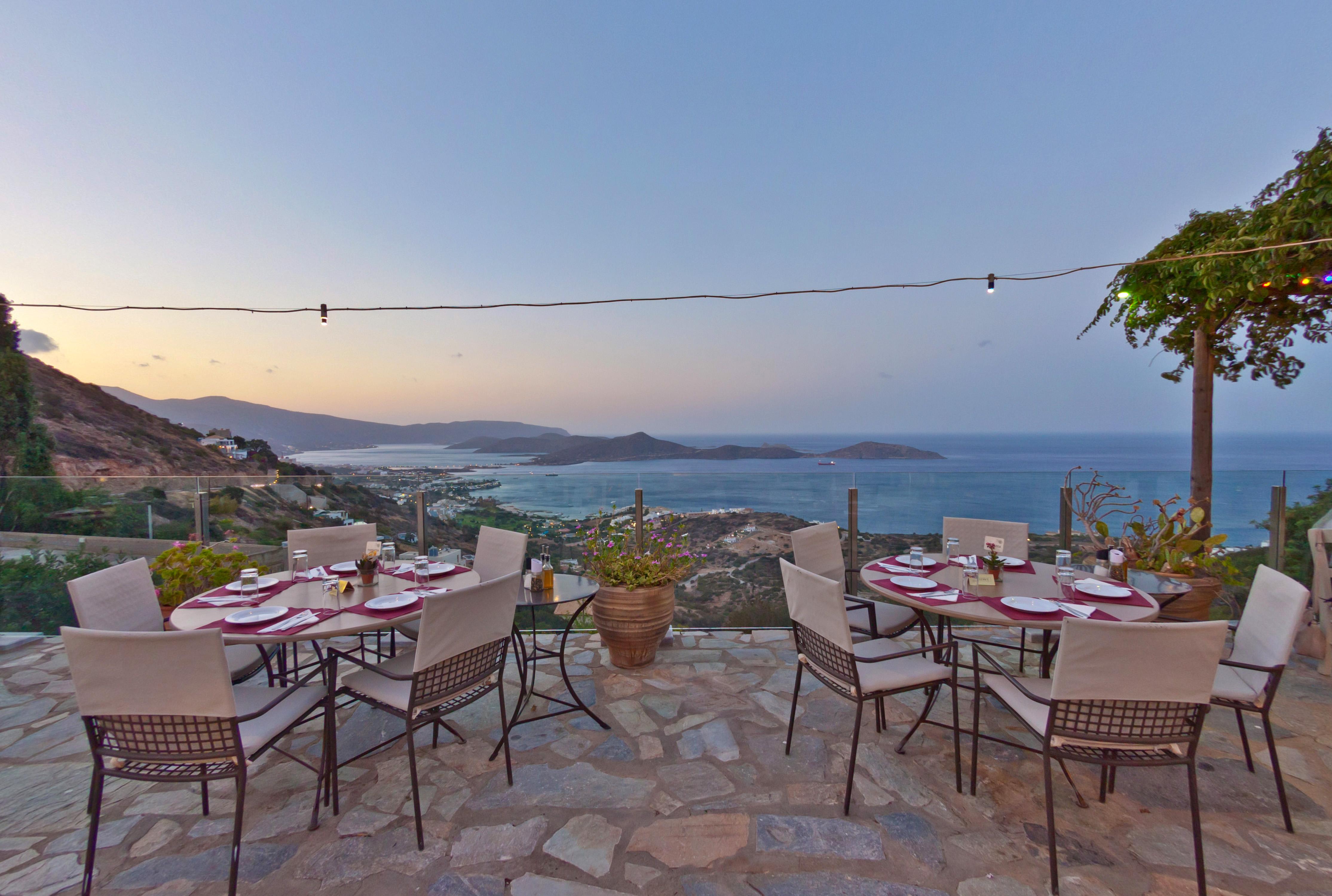 Adrakos (adults Only) Aparthotel