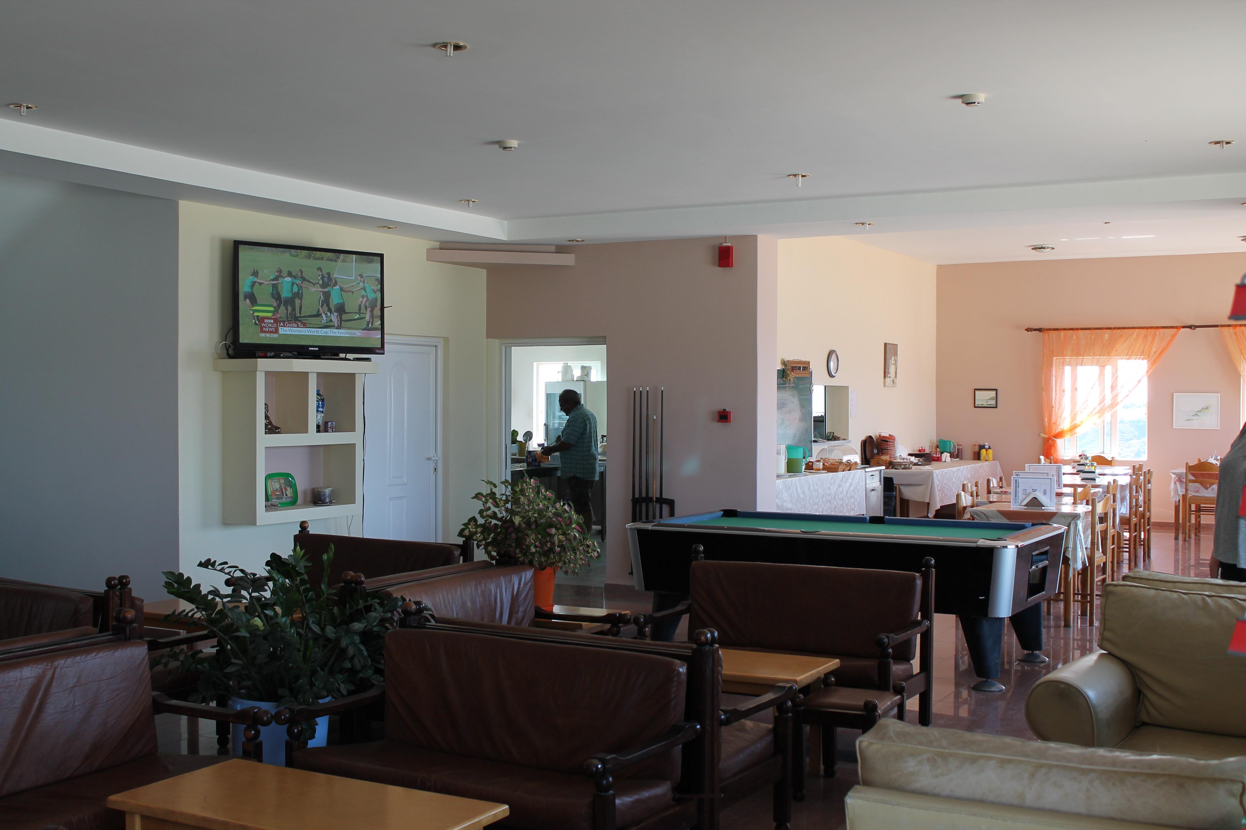 Pantheon Hotel 2*