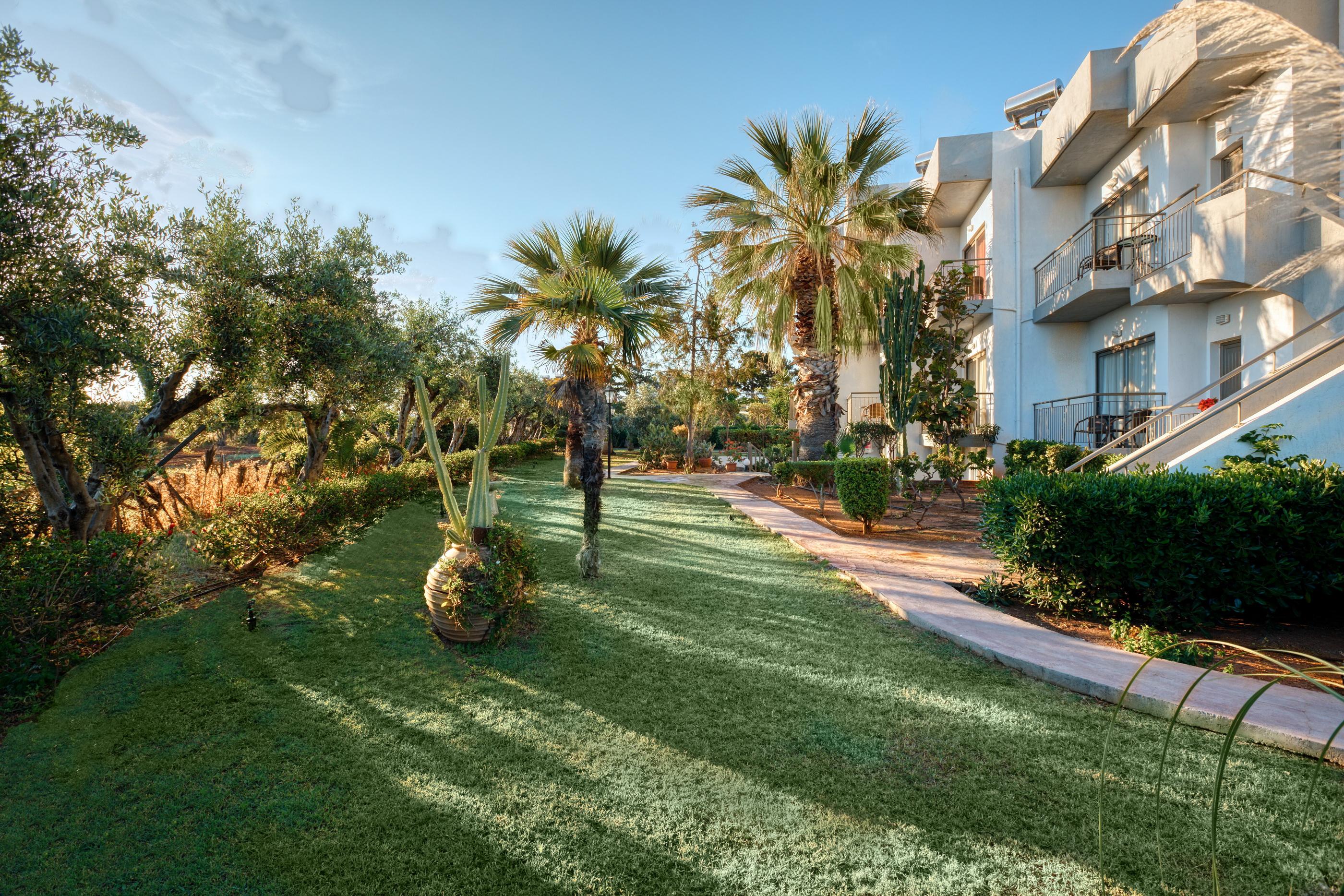 Oasis - Adults Only 2* Anissaras