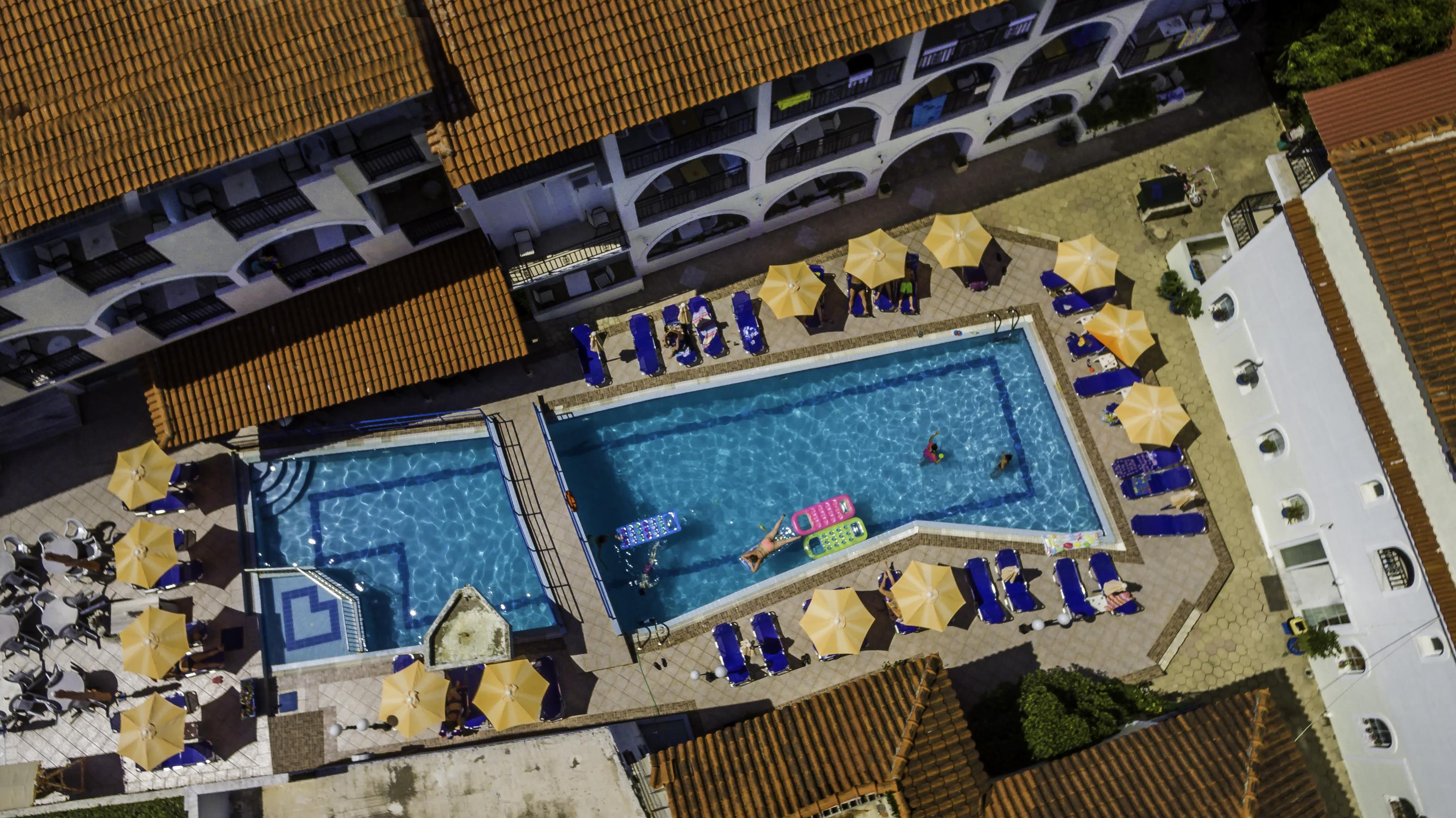 Vossos Aparthotel 2*