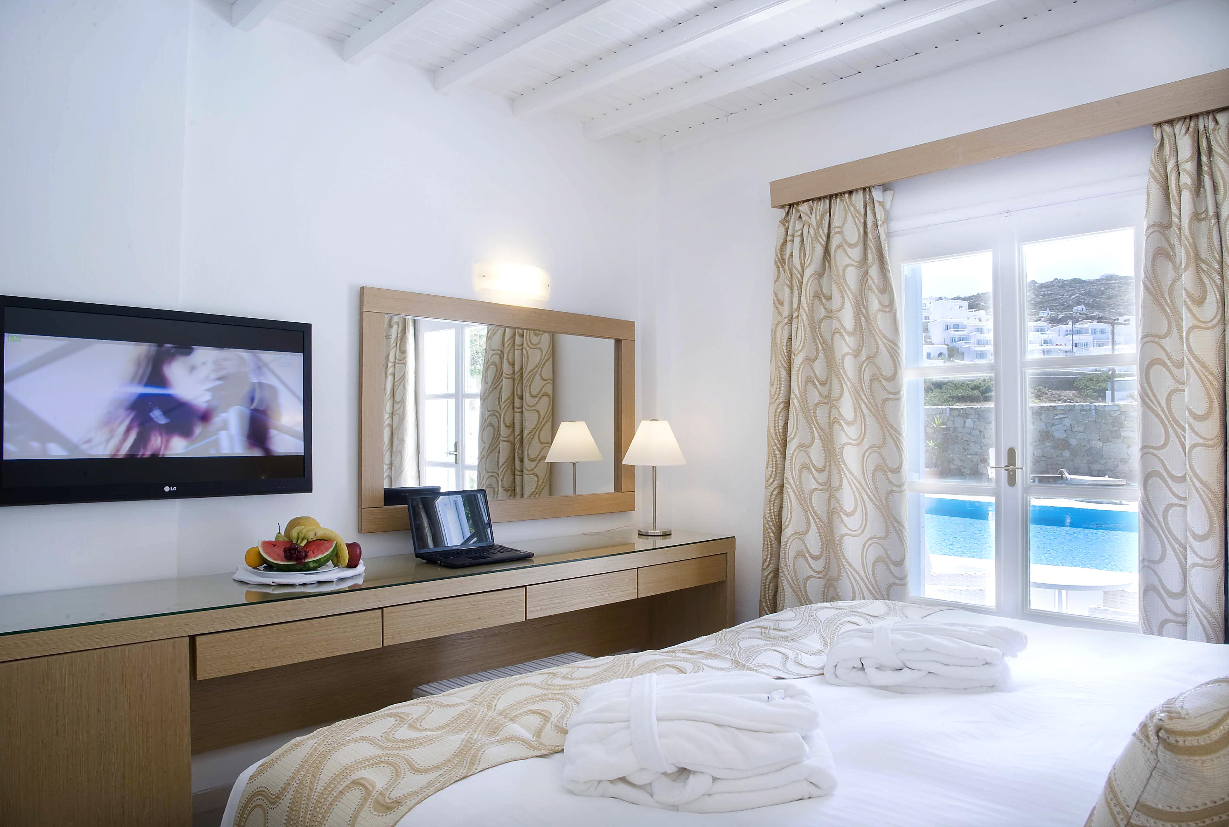 Dionysos Luxury Mykonos 4*