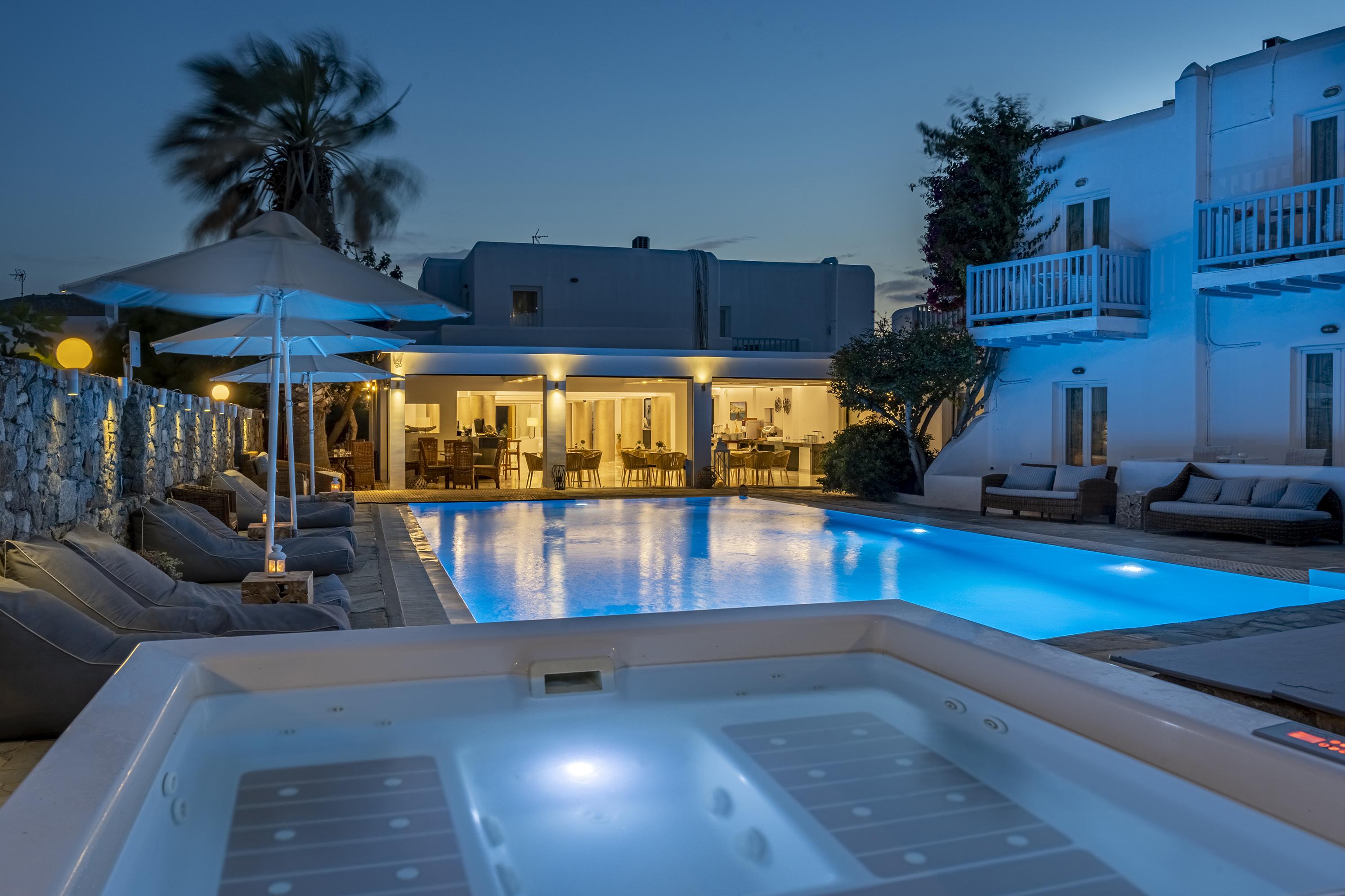 Dionysos Luxury Mykonos 4*