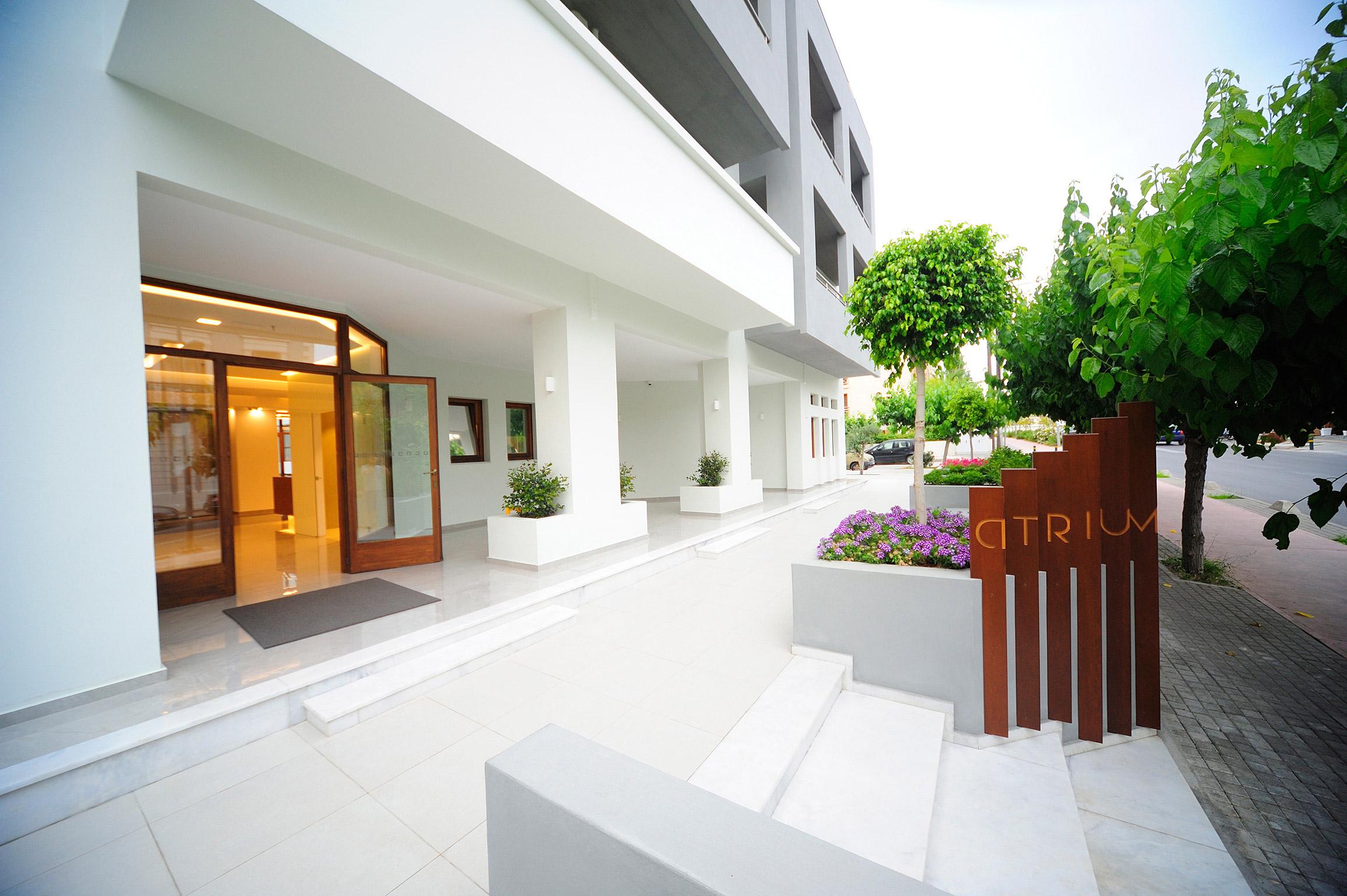 Atrium Ambiance (adults Only)