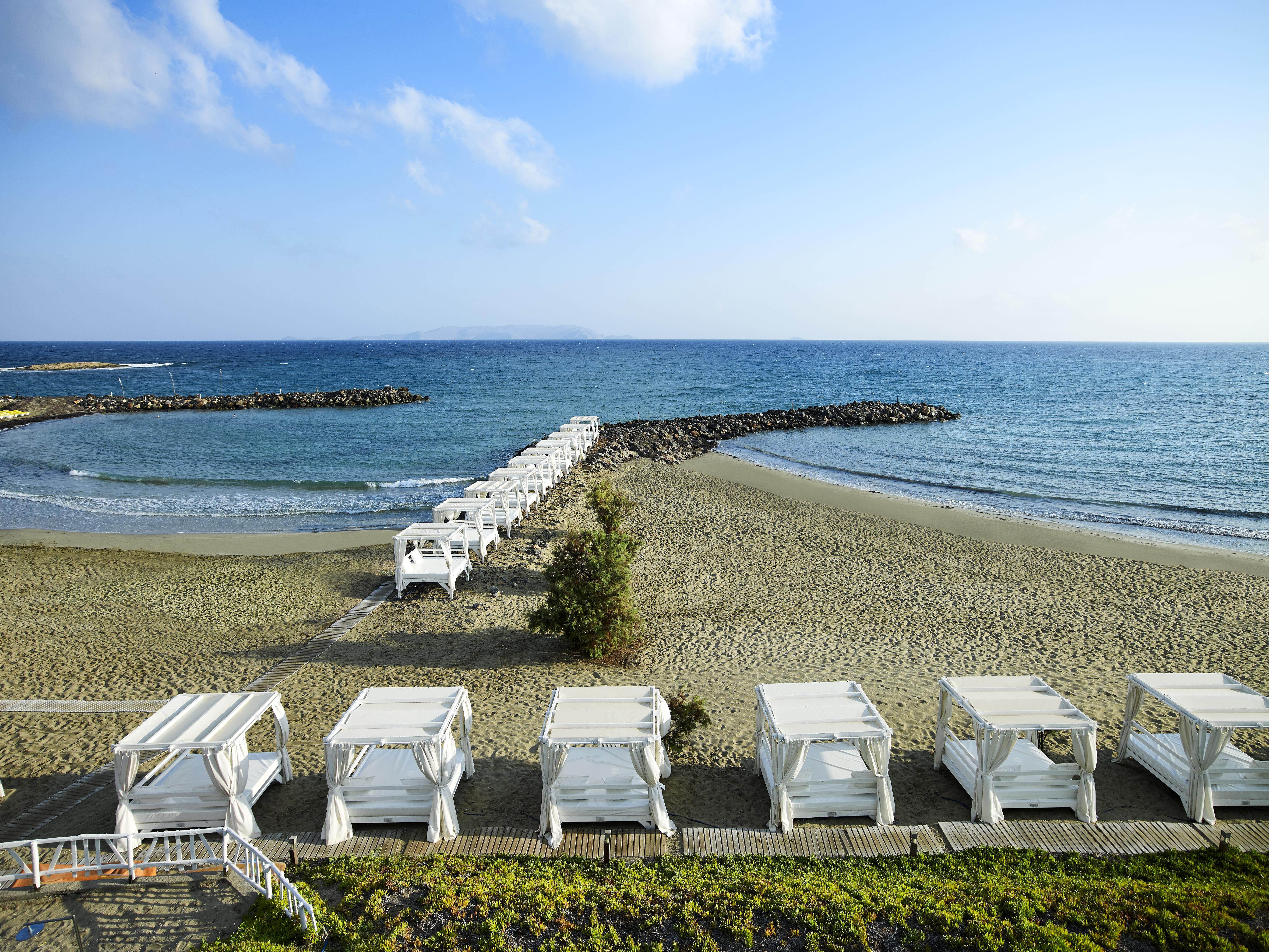 Hotel Knossos & Kokkini Hani
