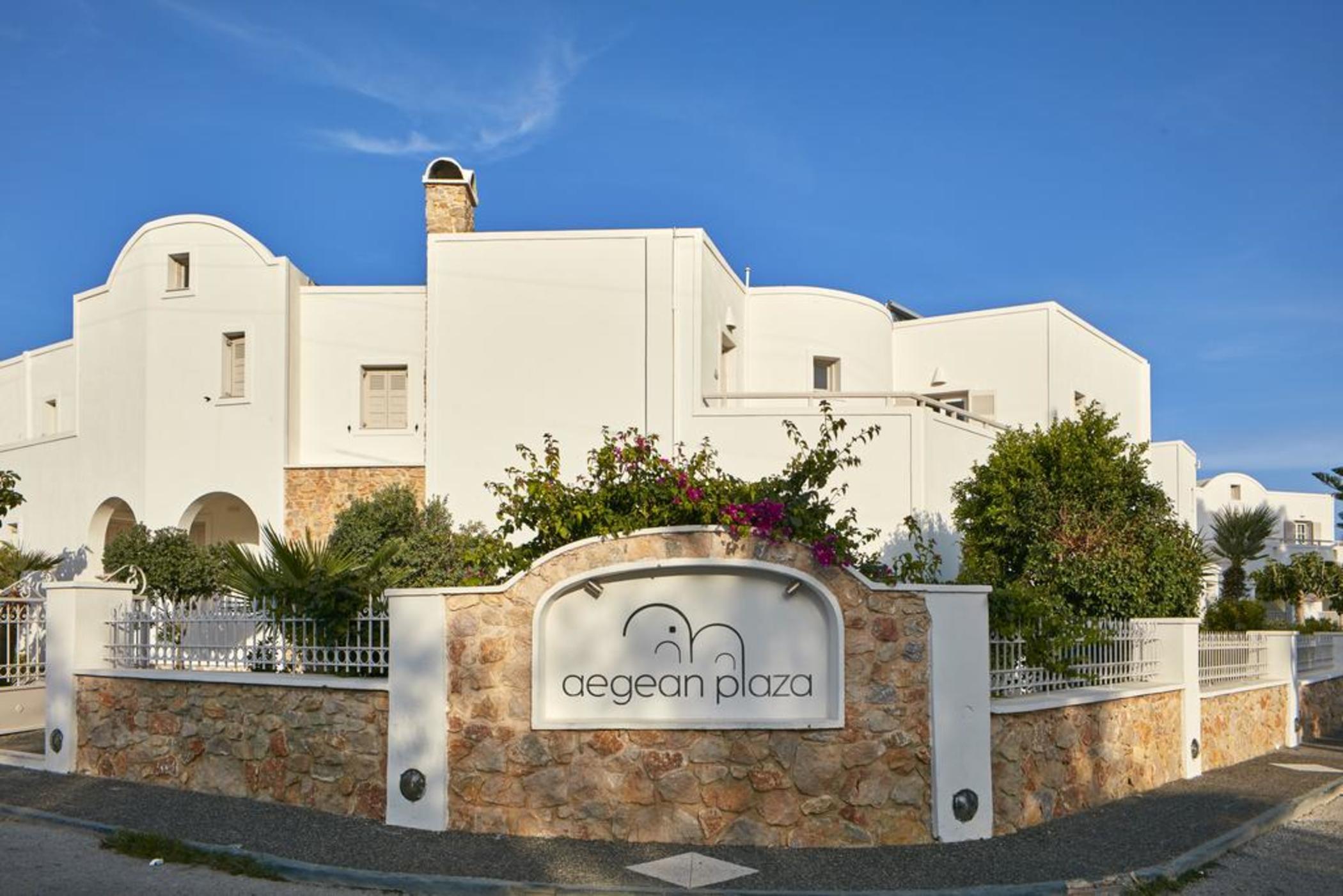 Hotel Aegean Plaza Kamari (Santorini)