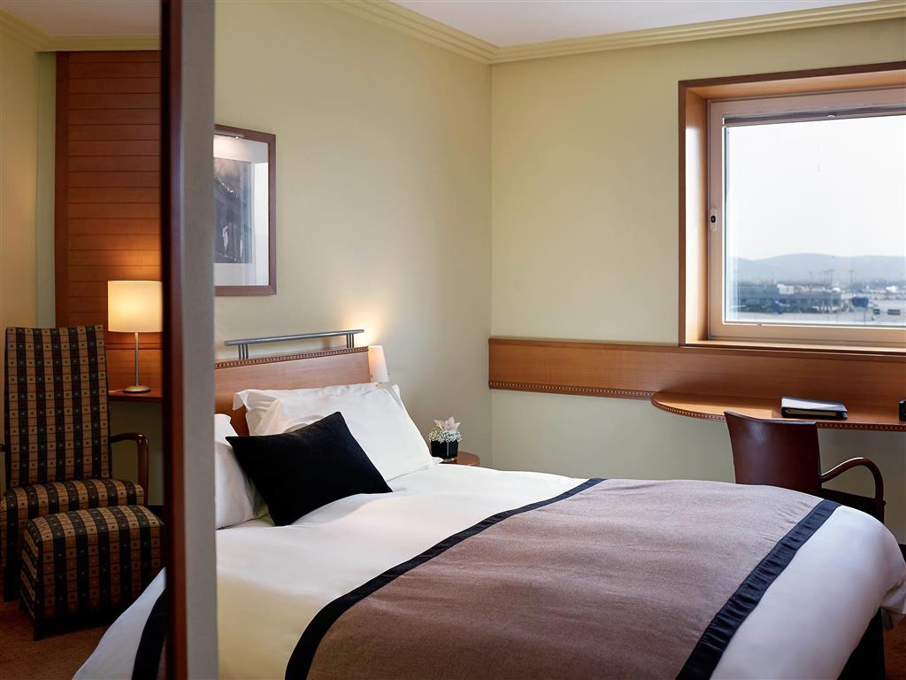 Sofitel Athens Airport 5*