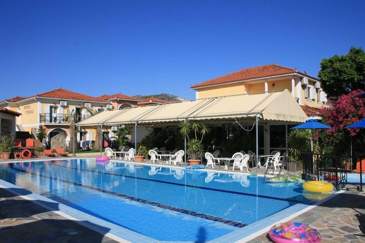 Koukounaria & 4* Alykes (Zakynthos)