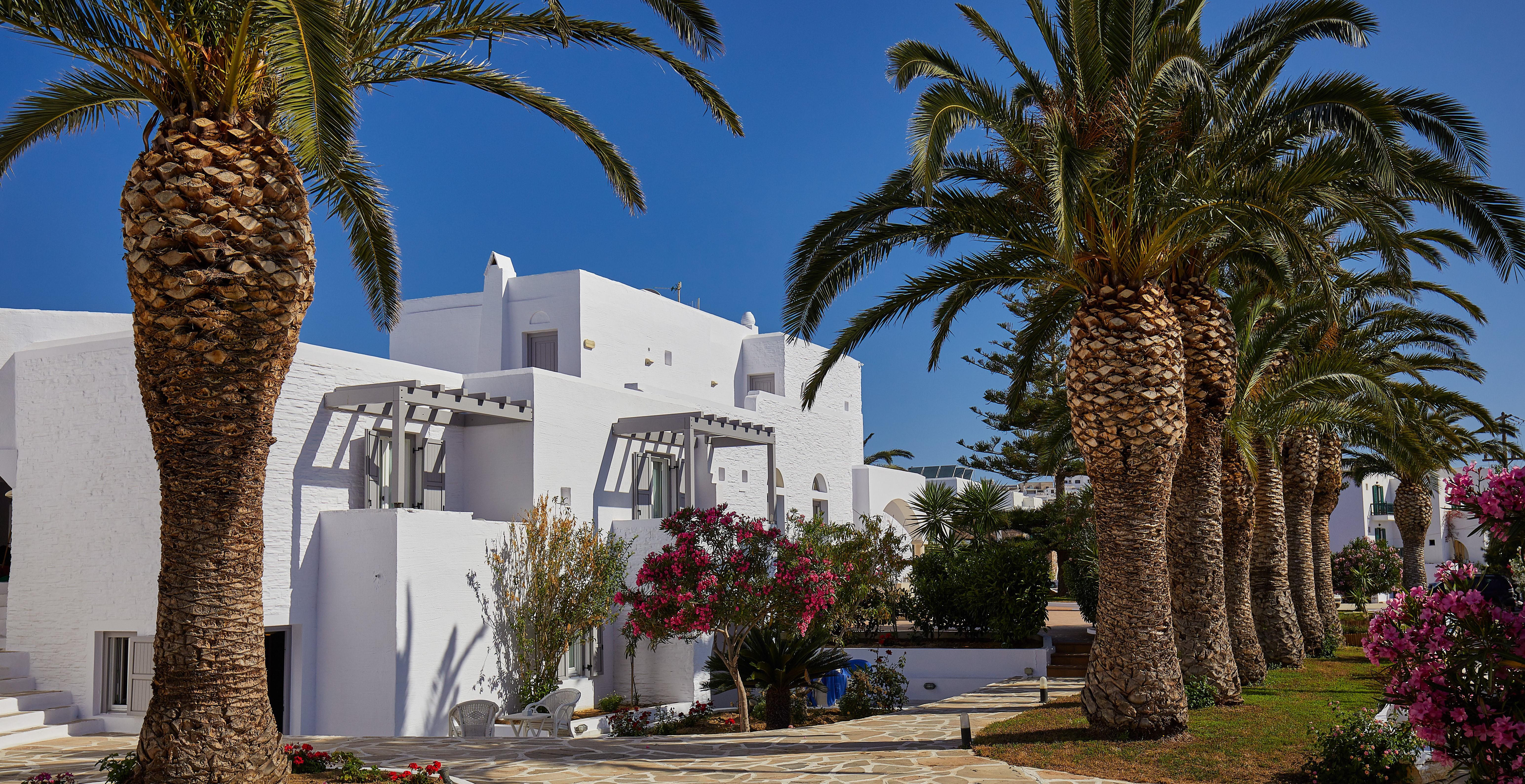 Galaxy 3* Naxos City