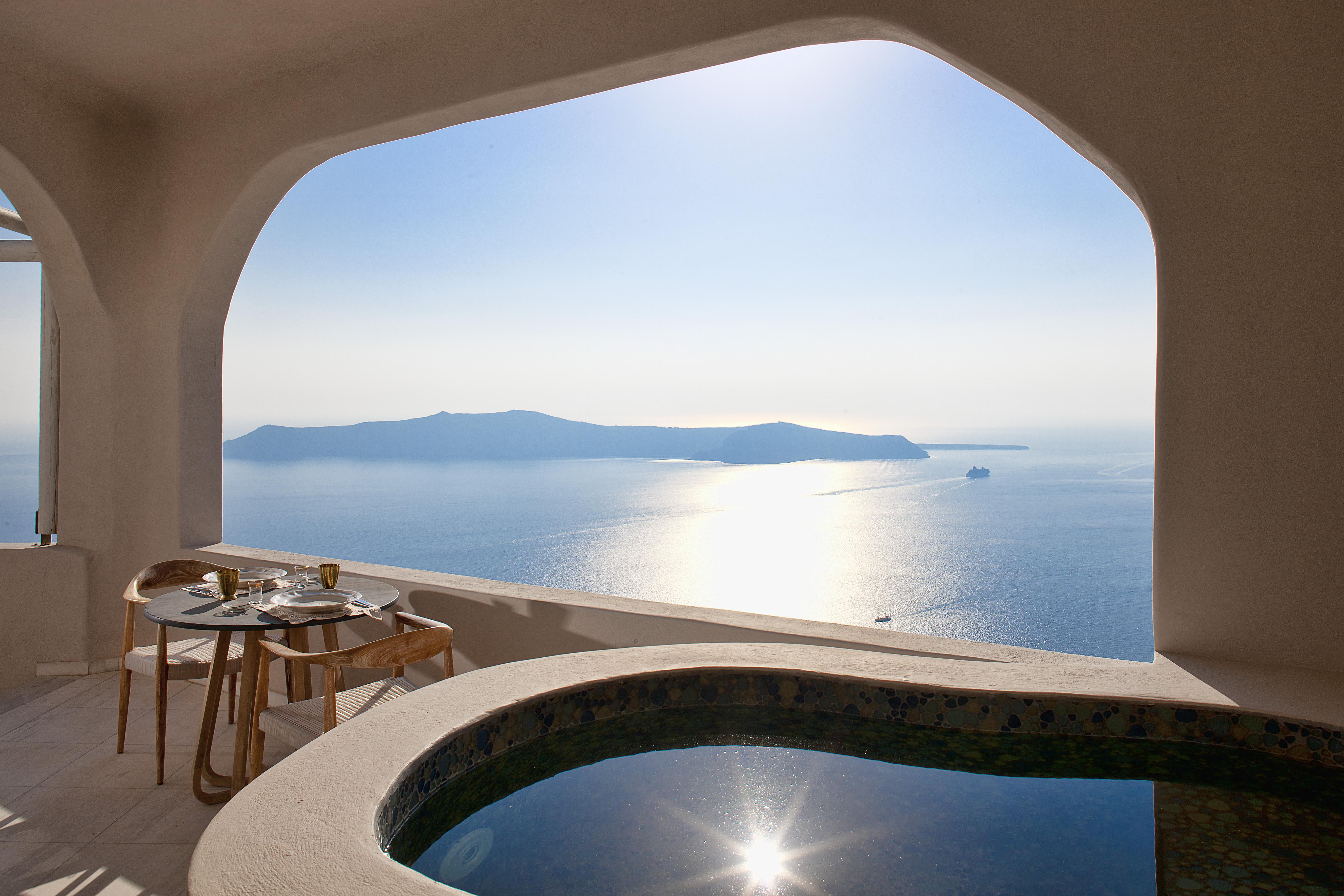 Gold - Small Luxury Of The World 4*