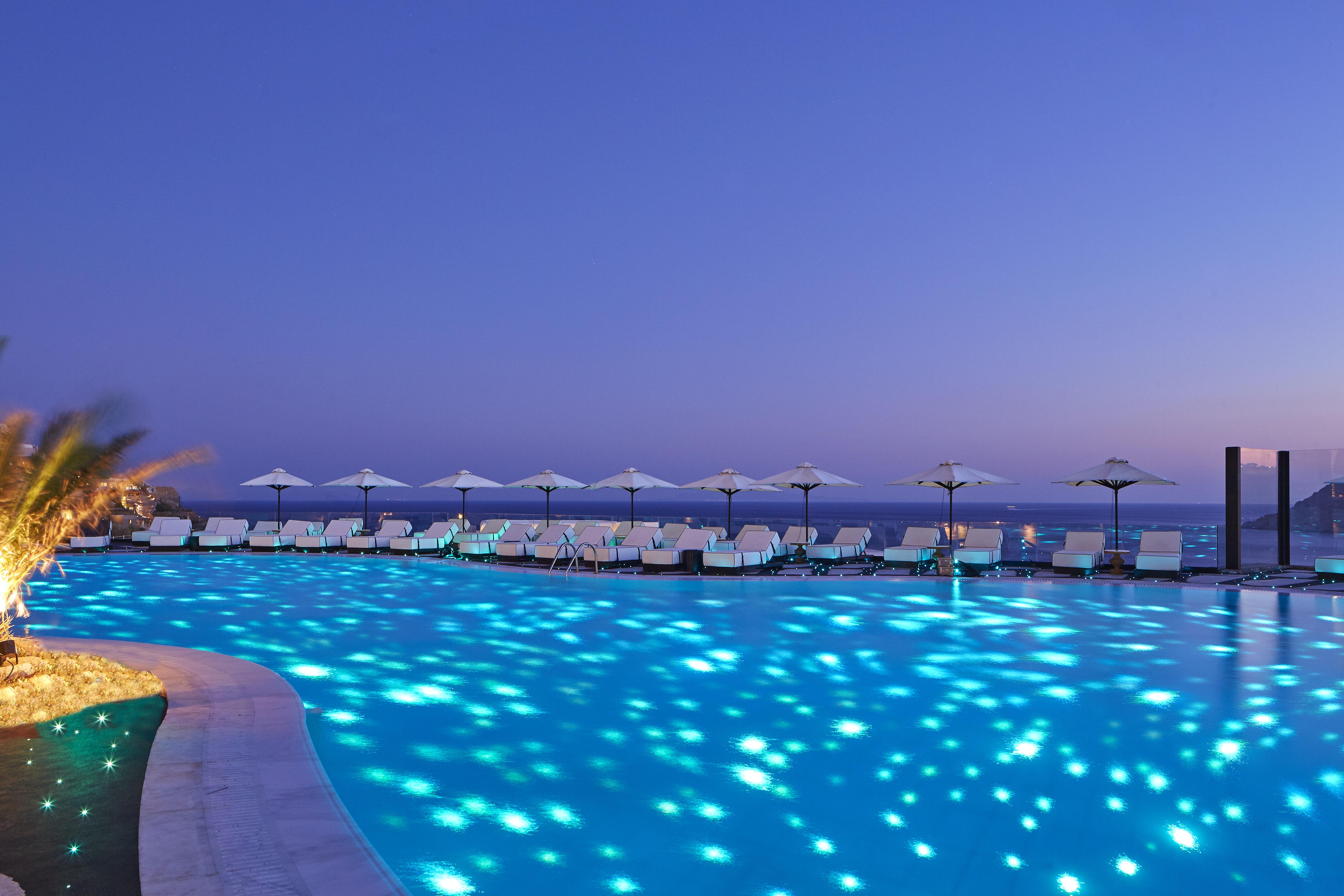 Royal Myconian - Leading Of The World Resort 5*