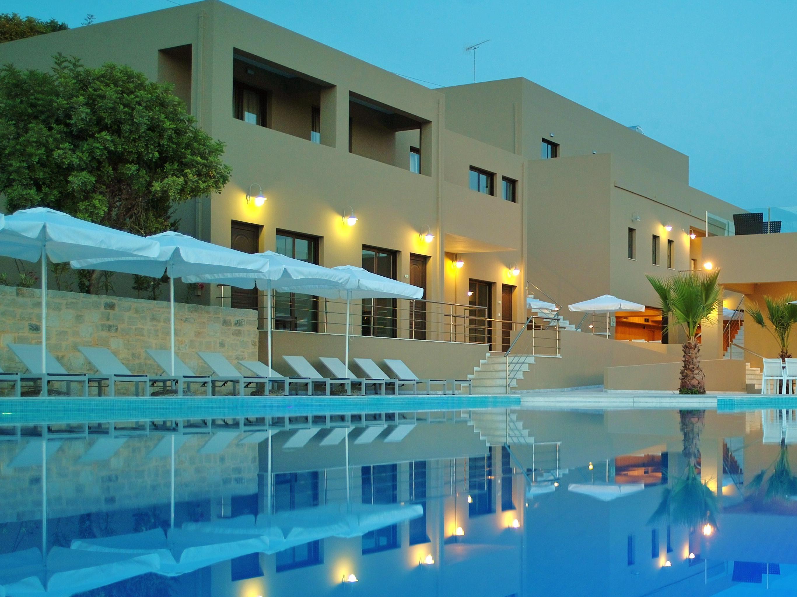 Rimondi Grand & 4* Stavromenos