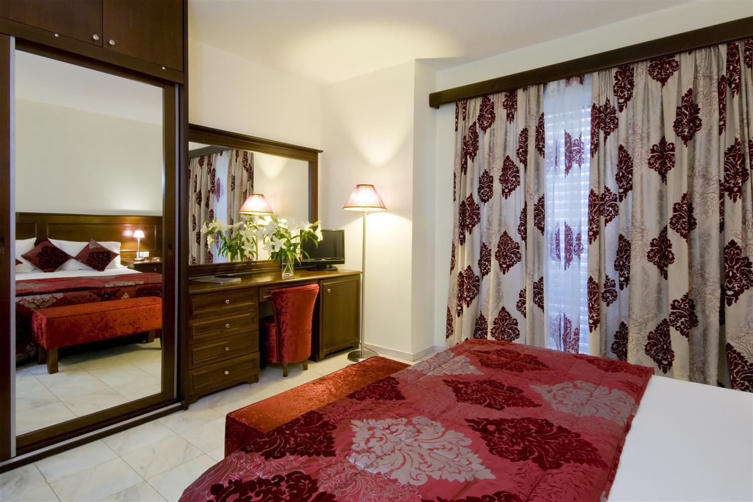 Zante Park & Bw Premier Collection Hotel