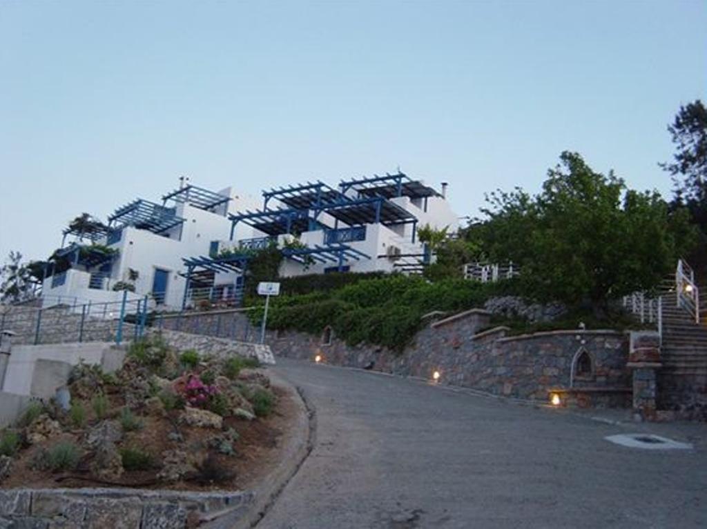 Nymphes Luxury 3*