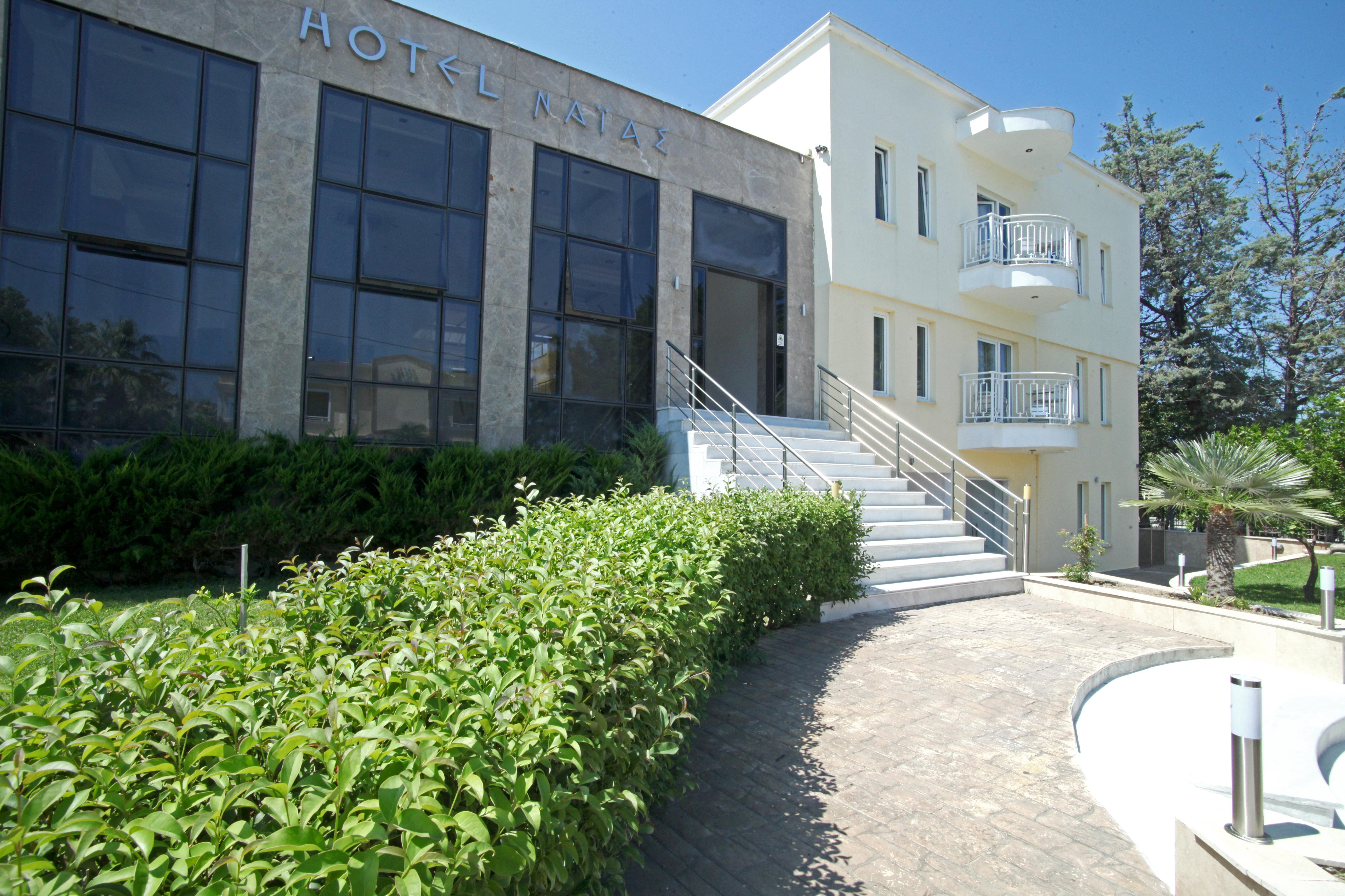 Aparthotel Naias