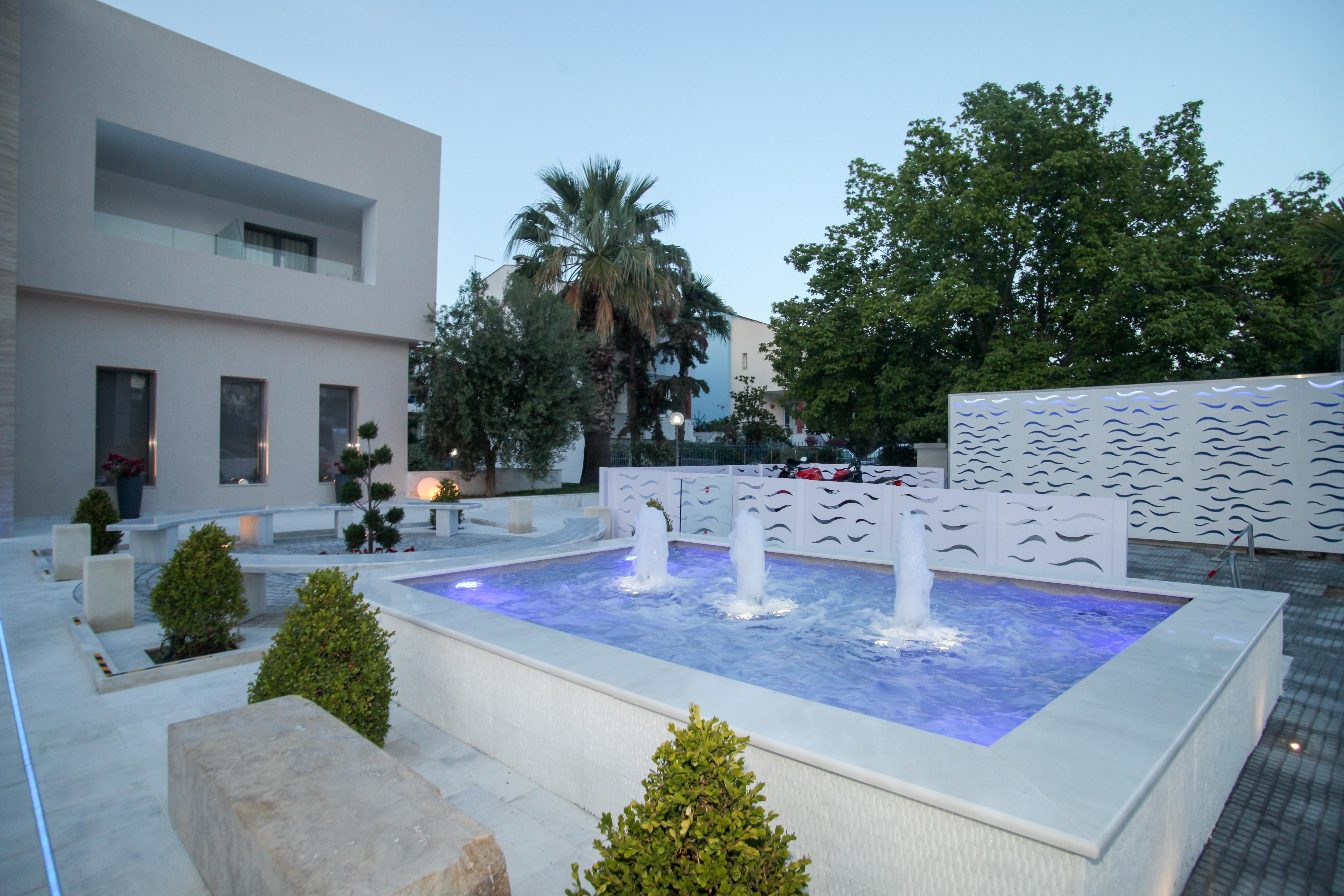 Naias Aparthotel Hanioti