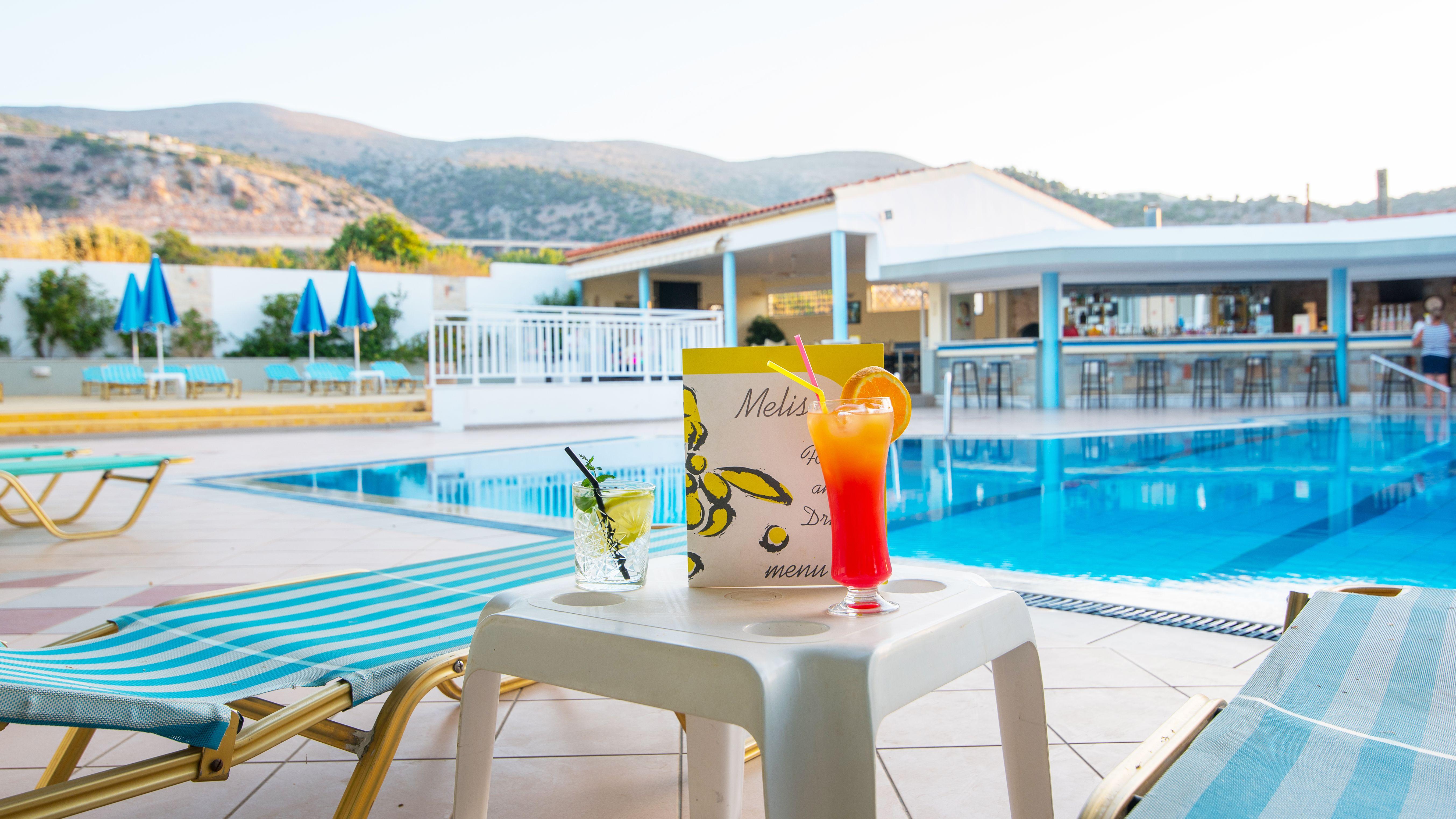 Melissa Apartments, & 3* Malia (Crete)