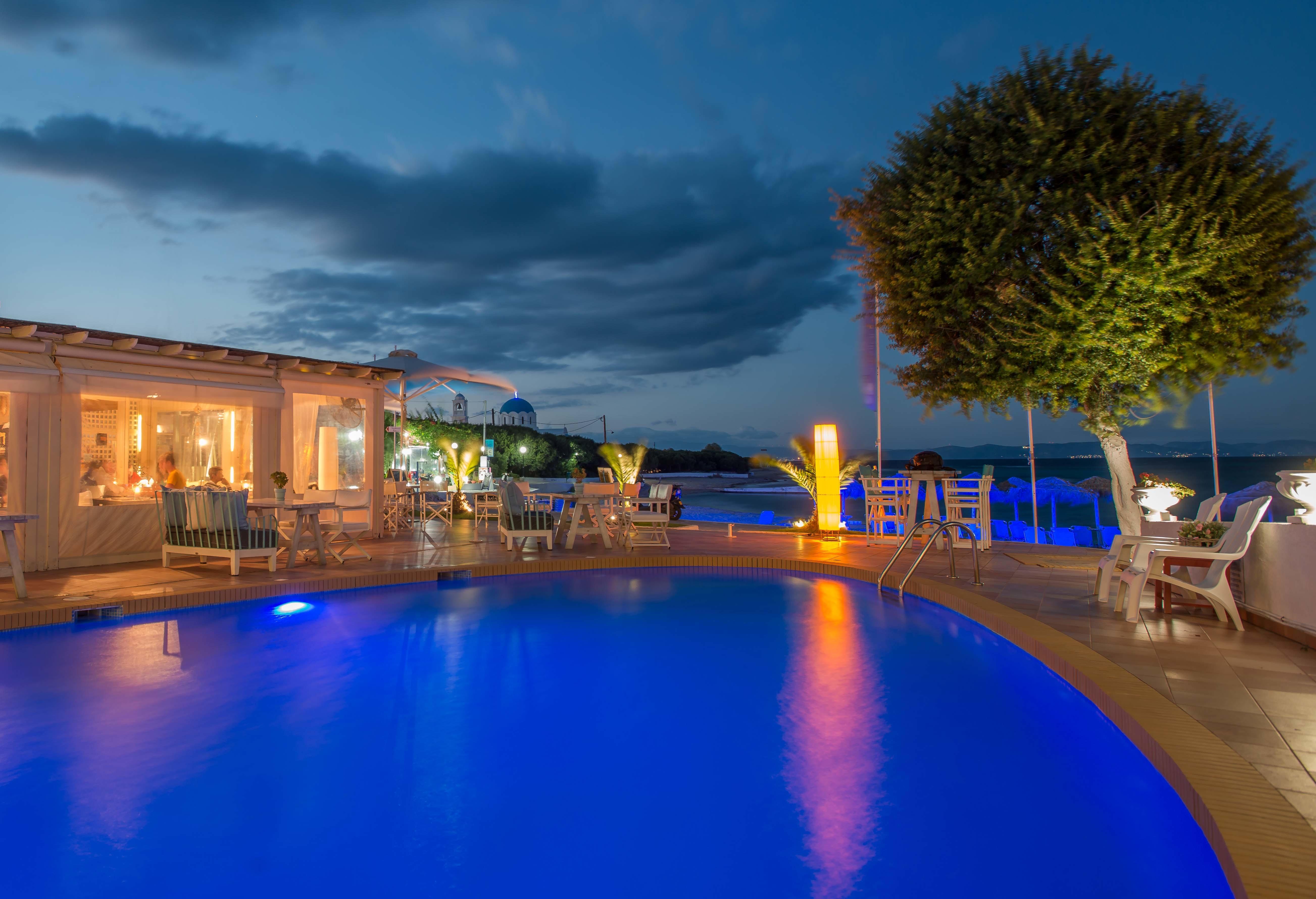 Oasis Hotel